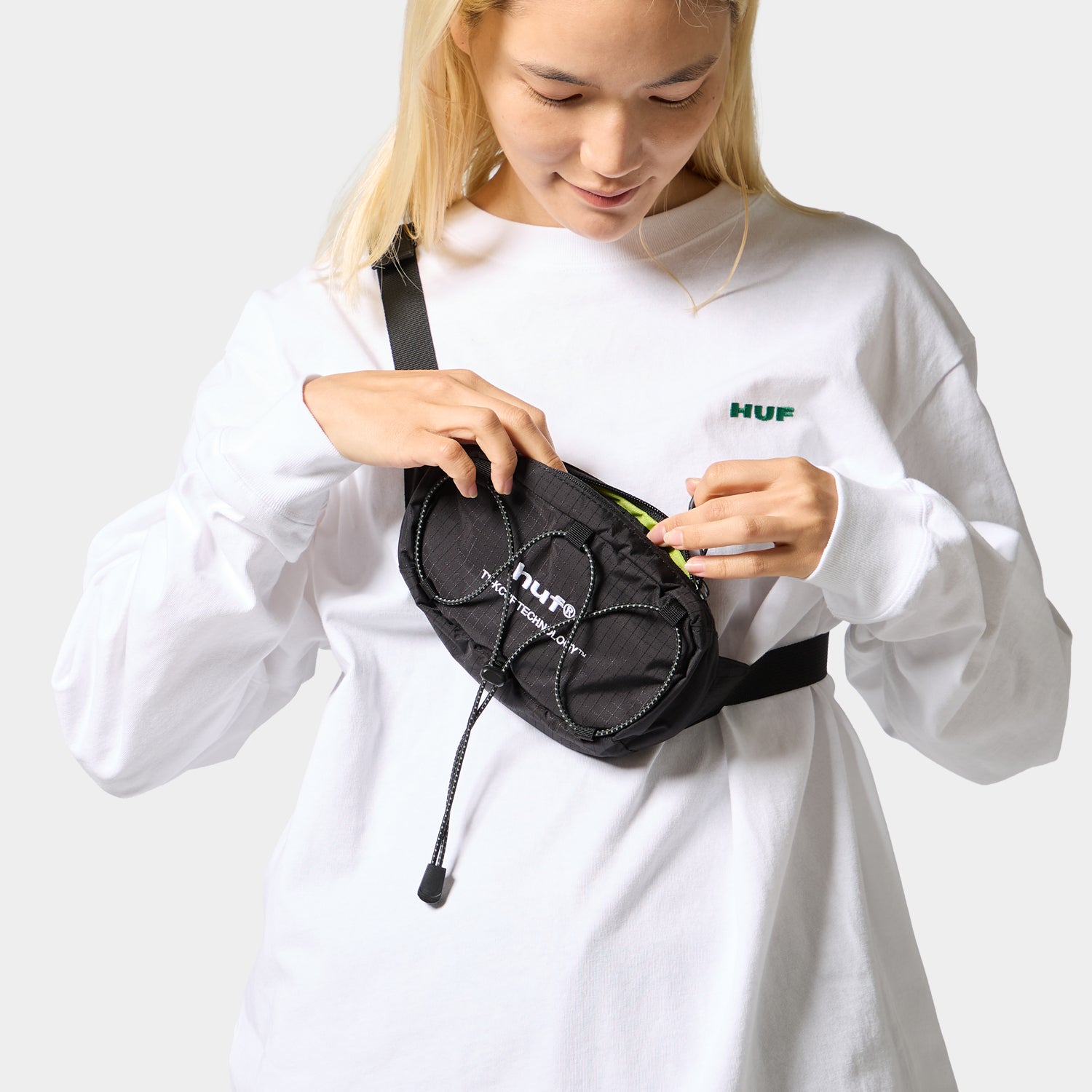 HUF (ハフ) Worldwide JP /BAGS(バッグ)/ HUF®eightynine LOGO FANNY PACK商品 / BLACK