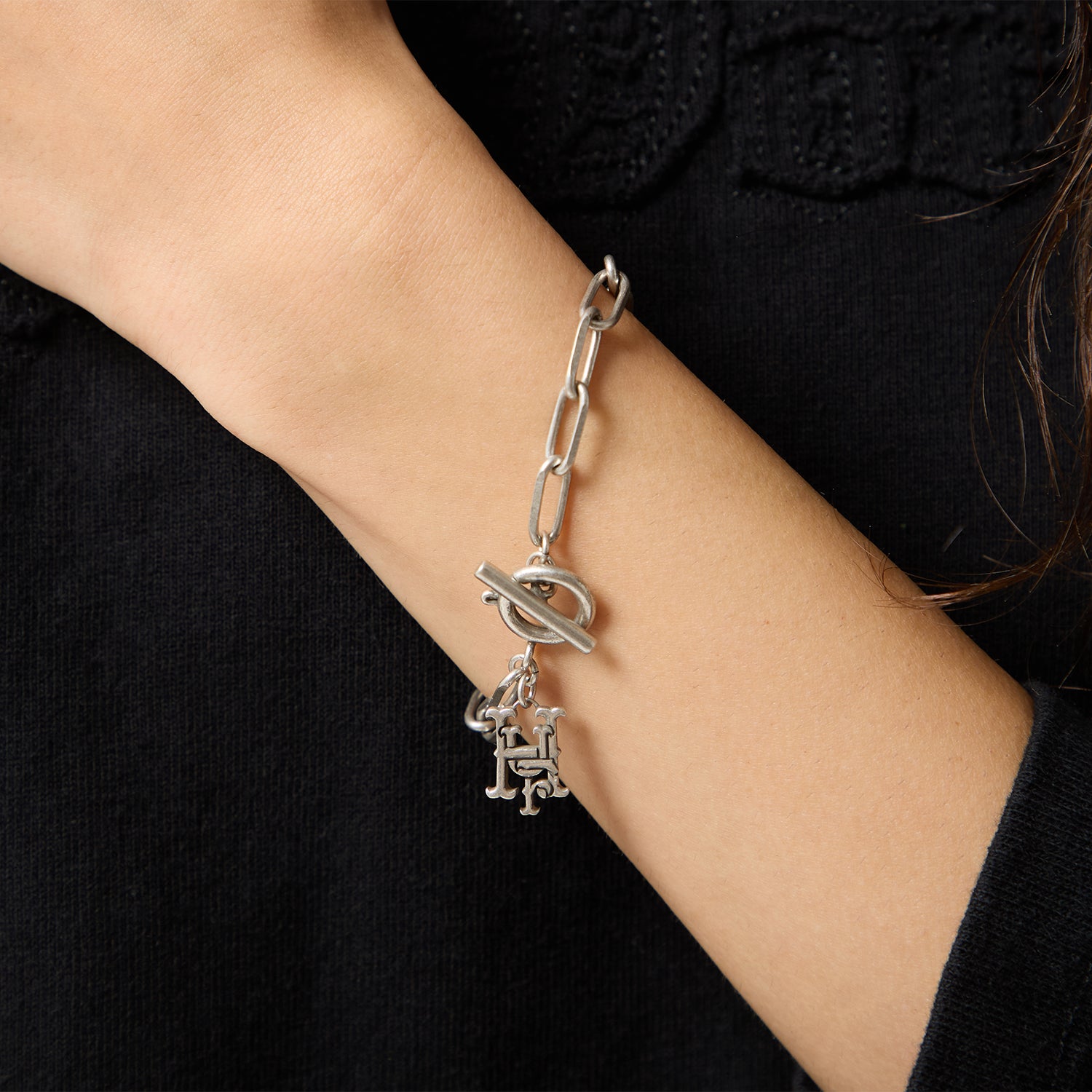 HUF (ハフ) Worldwide JP /JEWELRY(ジュエリー)/ VARSITY BRACELET商品 / SILVER