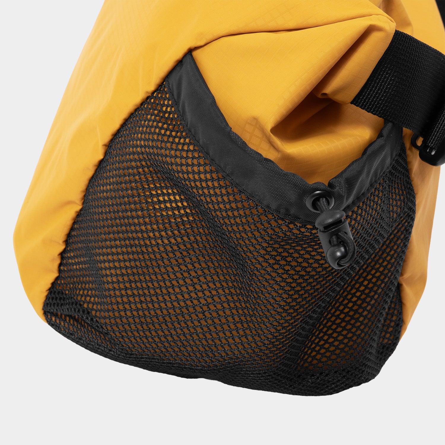HUF (ハフ) Worldwide JP /BAGS(バッグ)/ huf eightynine MID SHOULDER BAG商品 / MUSTARD