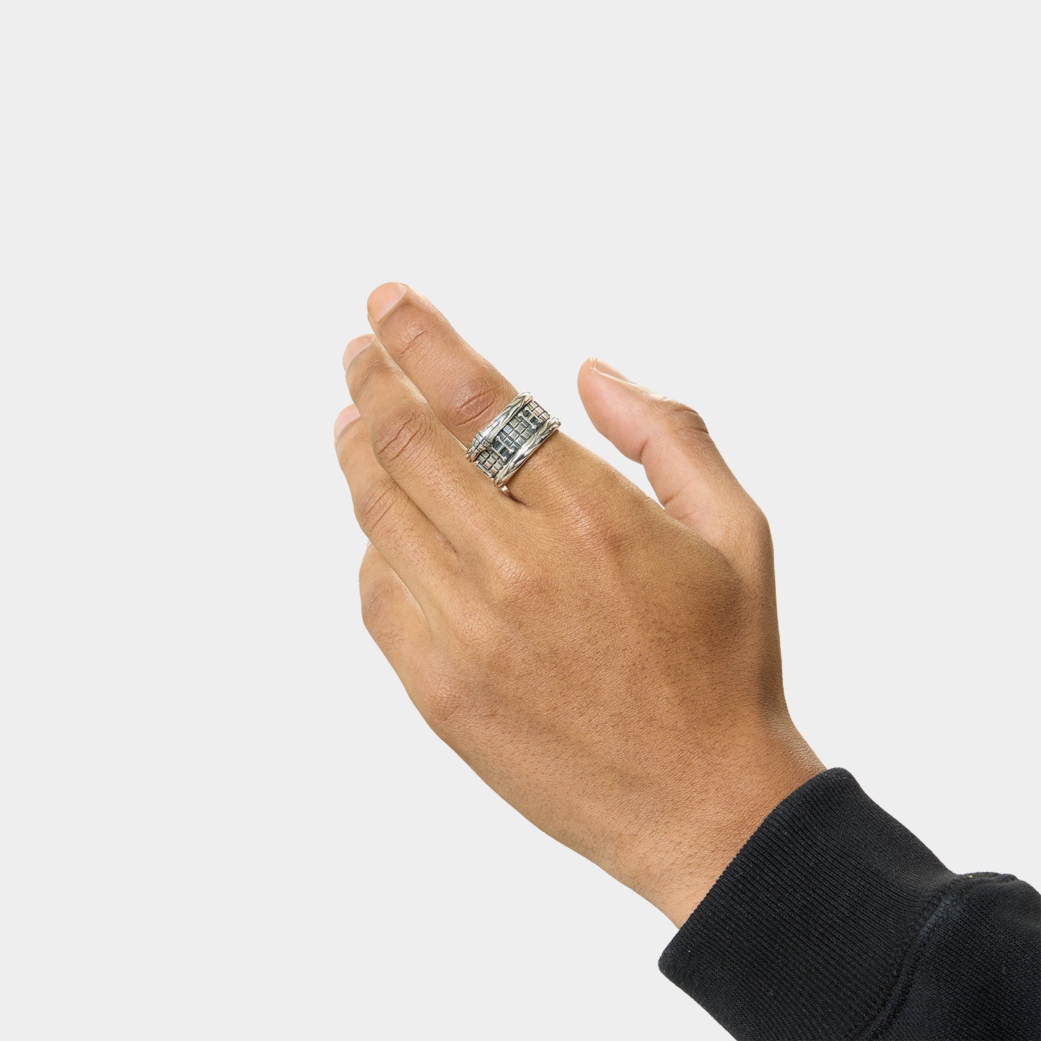 HUF (ハフ) Worldwide JP /JEWELRY(ジュエリー)/ YEAR OF THE SNAKE RING商品 / SILVER