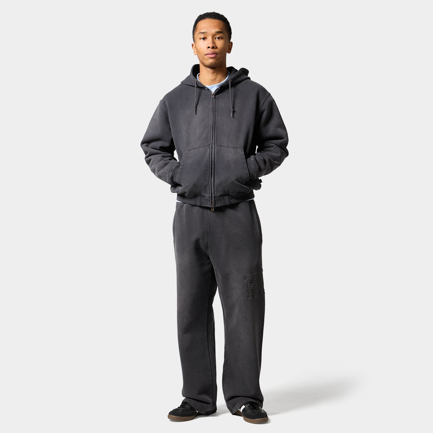 HUF (ハフ) Worldwide JP /HOODIES(パーカー)/ ARCH WIDE FULL ZIP HOODIE商品 / BLACK