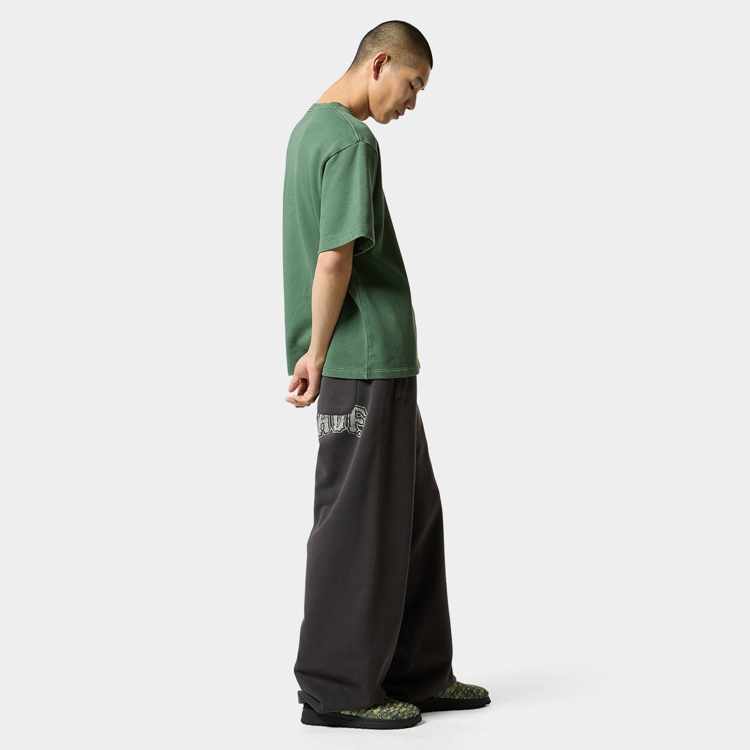 HUF (ハフ) Worldwide JP /TOPS & SHIRTS(トップス&シャツ)/ huf eightynine WASHED FLEECE TEE商品 / ASH GREY