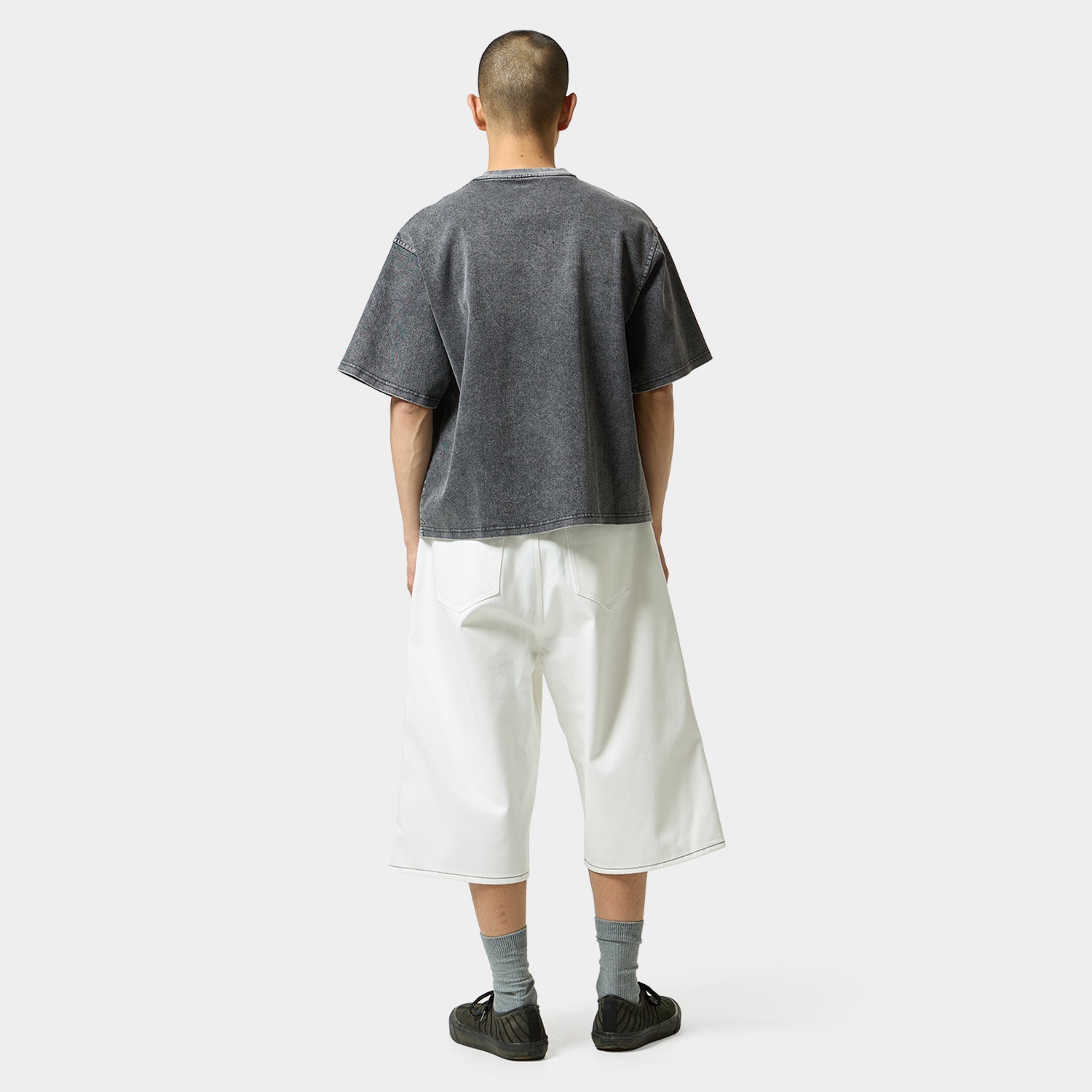 HUF (ハフ) Worldwide JP /TOPS & SHIRTS(トップス&シャツ)/ 89 OVAL CREW商品 / BLACK