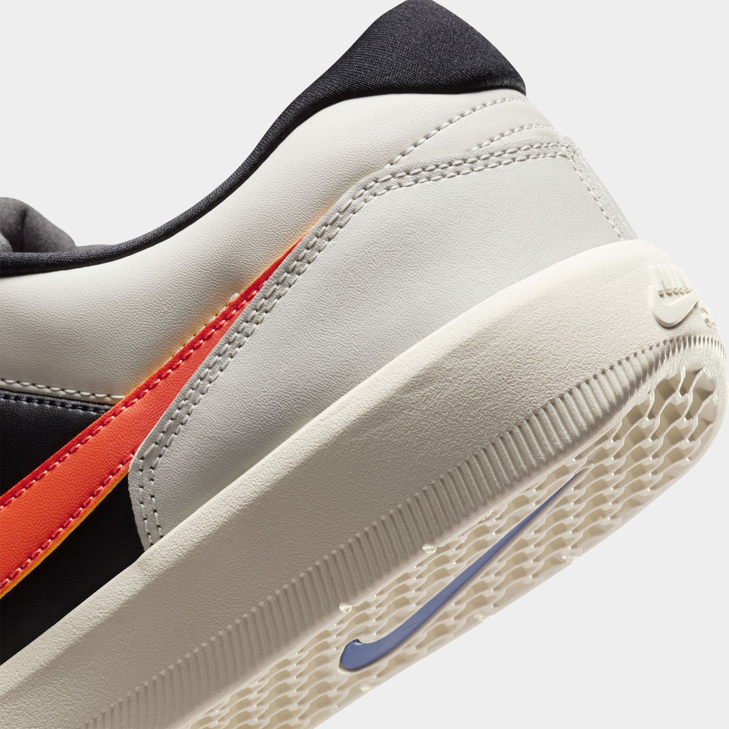 HUF (ハフ) Worldwide JP /FOOTWEAR(スニーカー)/ NIKE SB FORCE 58 PRM L商品 / LT BONE/ORANGE/BLACK