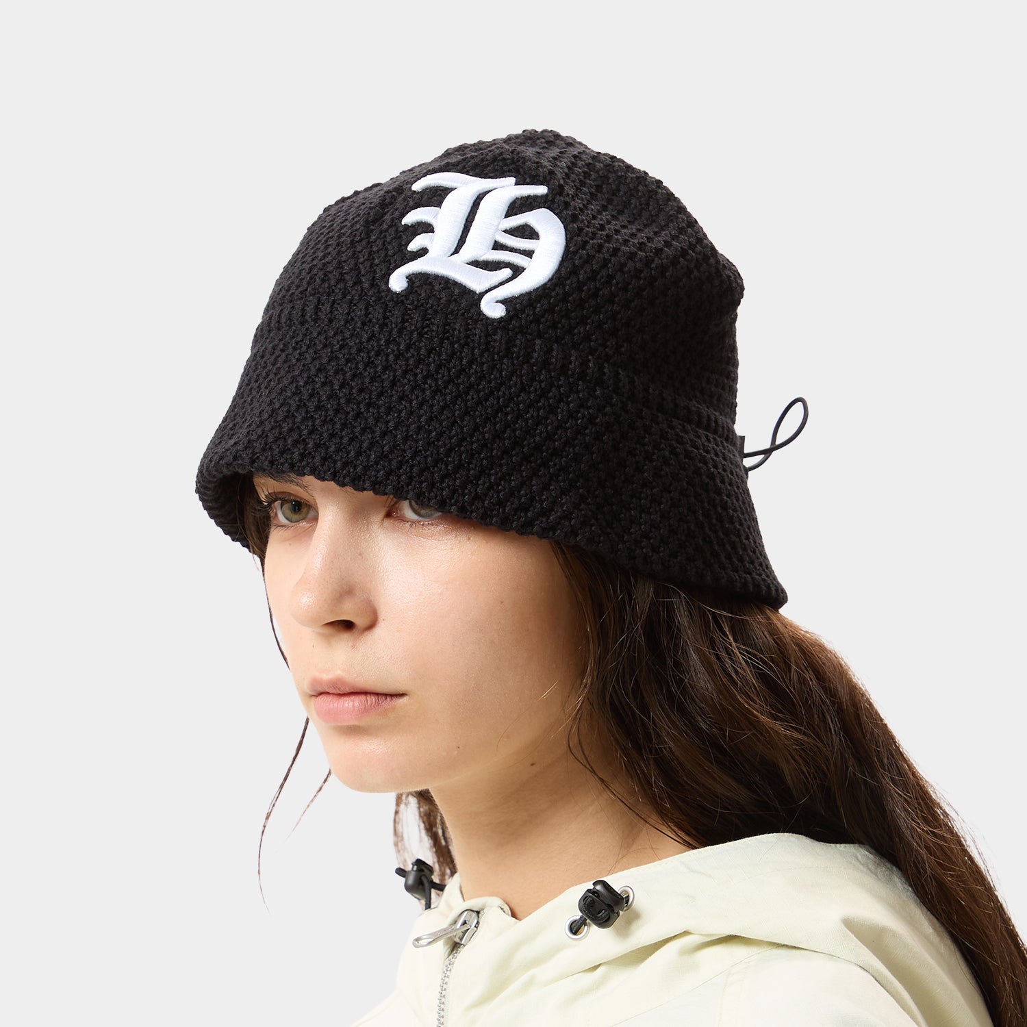 HUF (ハフ) Worldwide JP /HATS & BEANIES(ハット&ビーニー)/ OLYMPIA KNIT BUCKET HAT商品 / BLACK