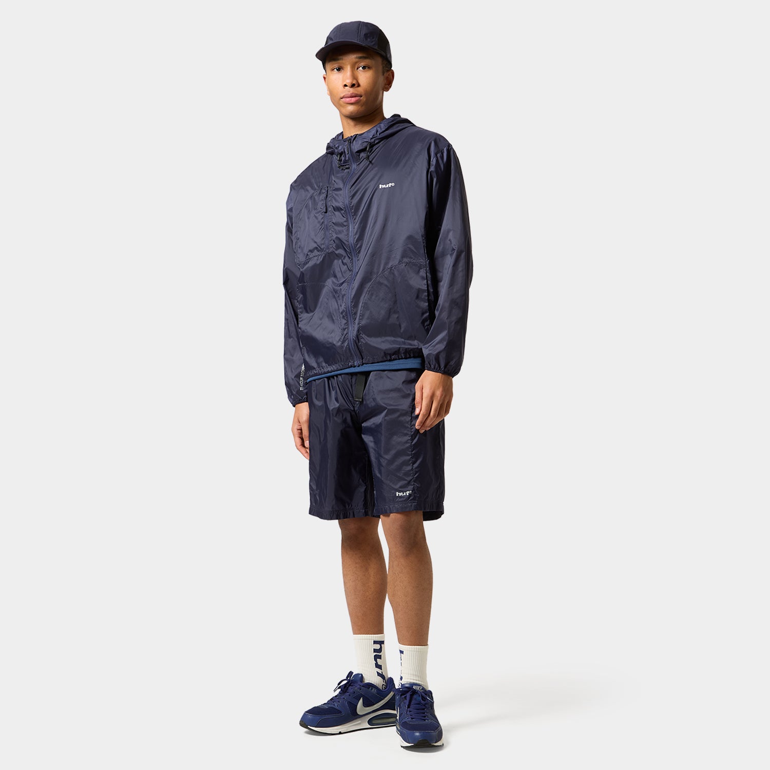 HUF (ハフ) Worldwide JP /JACKETS(ジャケット)/ CROSS CONDITIONS UL NYLON JACKET商品 / NAVY