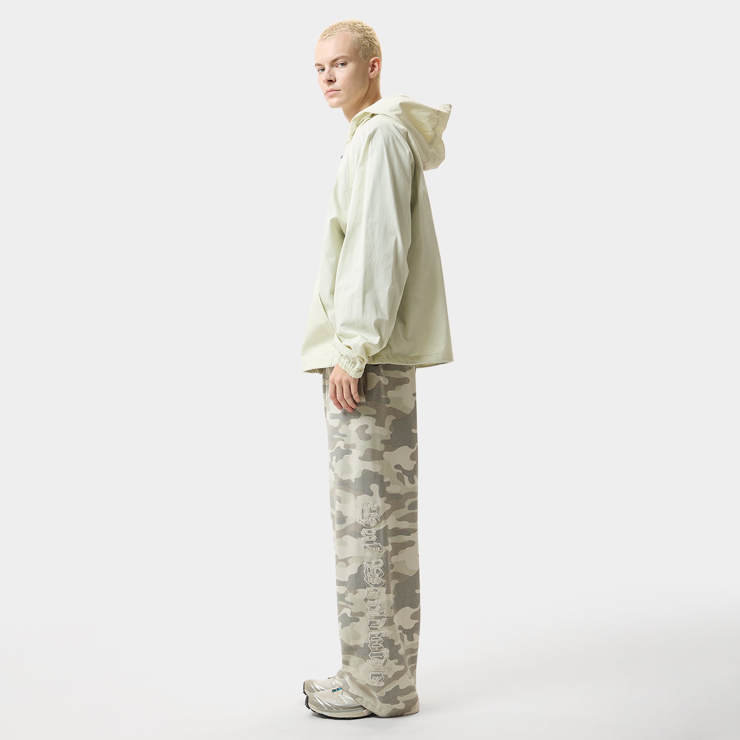 HUF (ハフ) Worldwide JP /JACKETS(ジャケット)/ huf eightynine HOODED JACKET商品 / CAMO