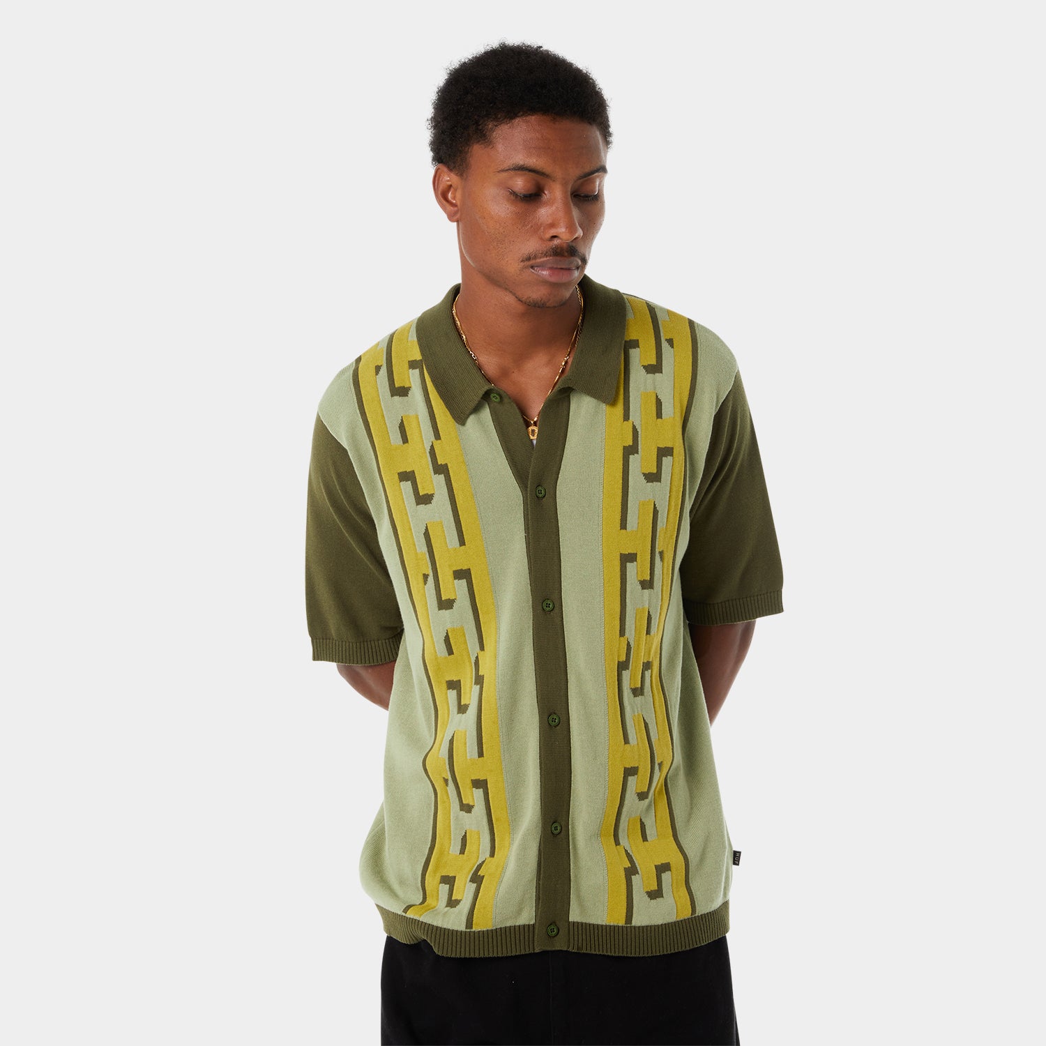 HUF (ハフ) Worldwide JP /KNITS & SWEATERS(ニット&セーター)/ PILLAR KNIT SWEATER商品 /