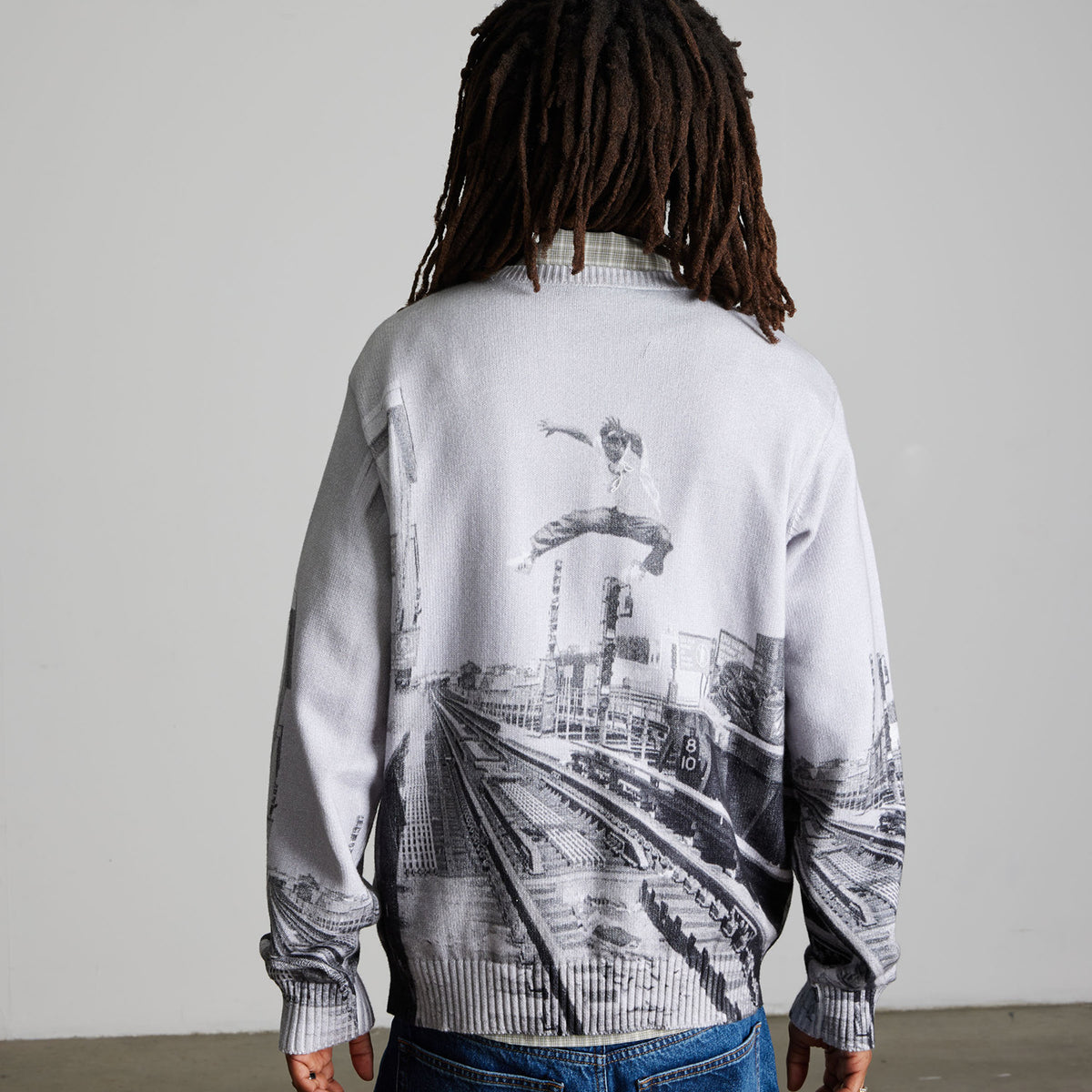 HUF (ハフ) Worldwide JP /KNITS & SWEATERS(ニット&セーター)/ TAKING THE LEAP SWEATER商品 / MULTI
