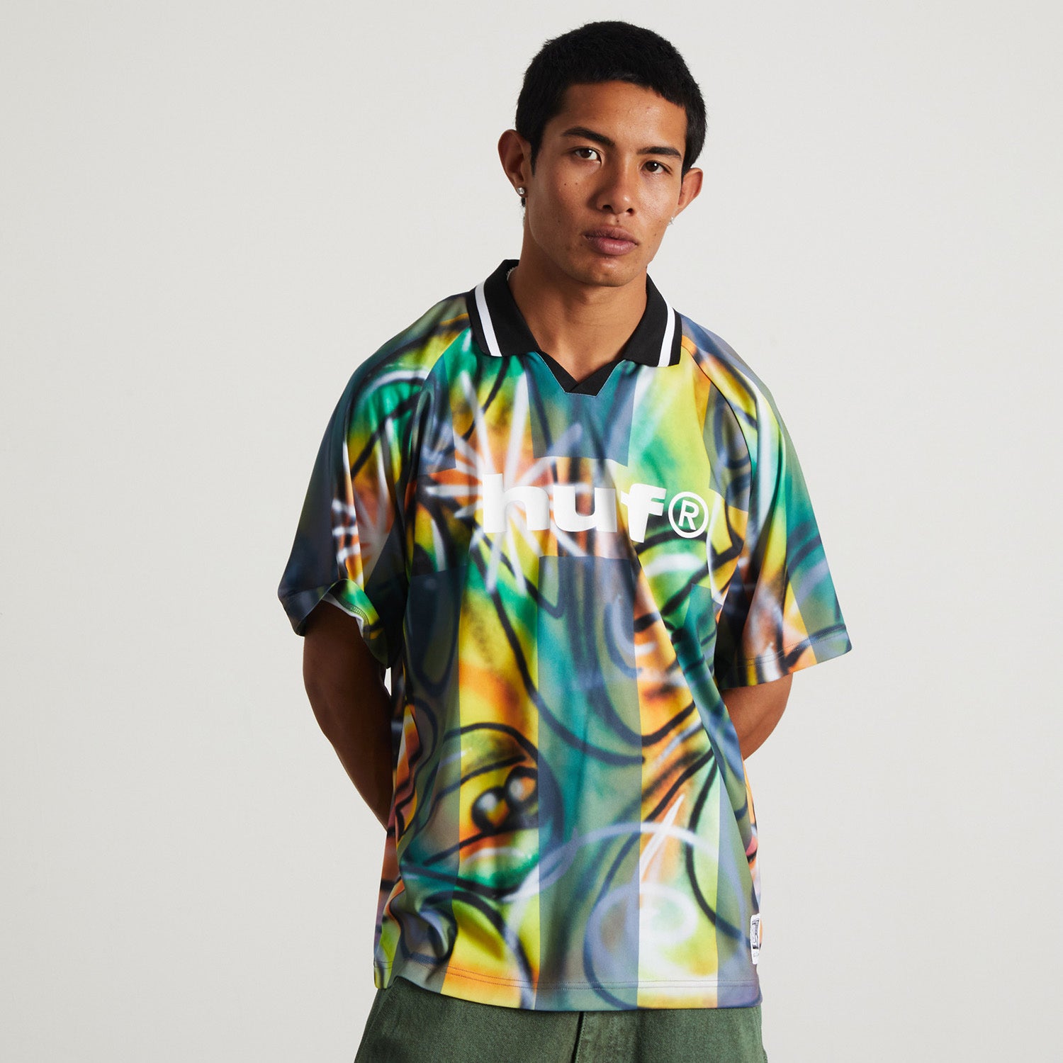 HUF (ハフ) Worldwide JP /TOPS & SHIRTS(トップス&シャツ)/ KENNY SCHARF MULTITUD SOCCER JERSEY商品 / MULTI