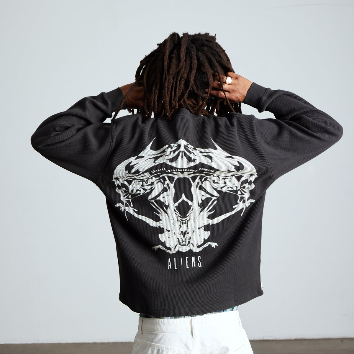 HUF (ハフ) Worldwide JP /TOPS & SHIRTS(トップス&シャツ)/ HUF X ALIENS XENOMORPH LS THERMAL商品 / VINTAGE BLACK