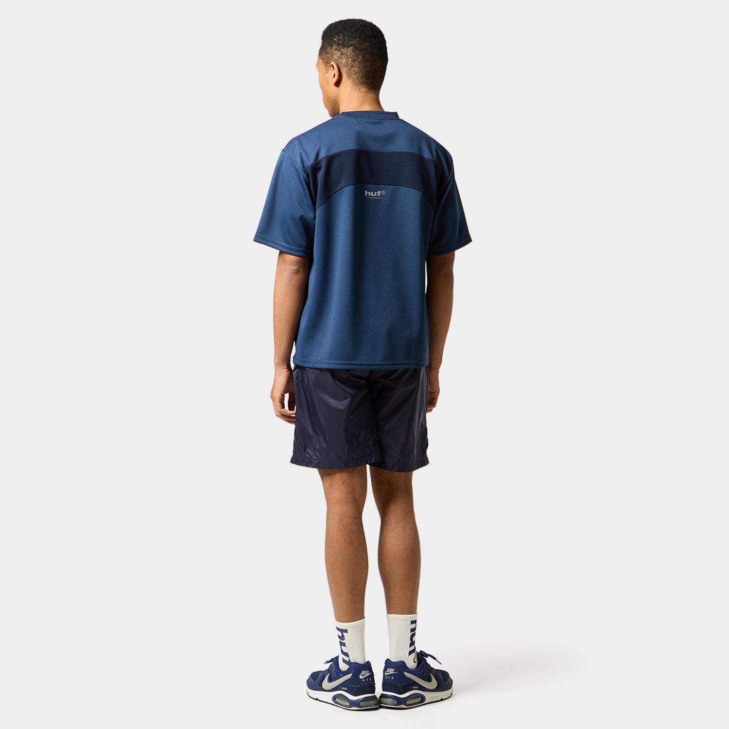HUF (ハフ) Worldwide JP /TOPS & SHIRTS(トップス&シャツ)/ CROSS CONDITIONS BC TECH TEE商品 / NAVY