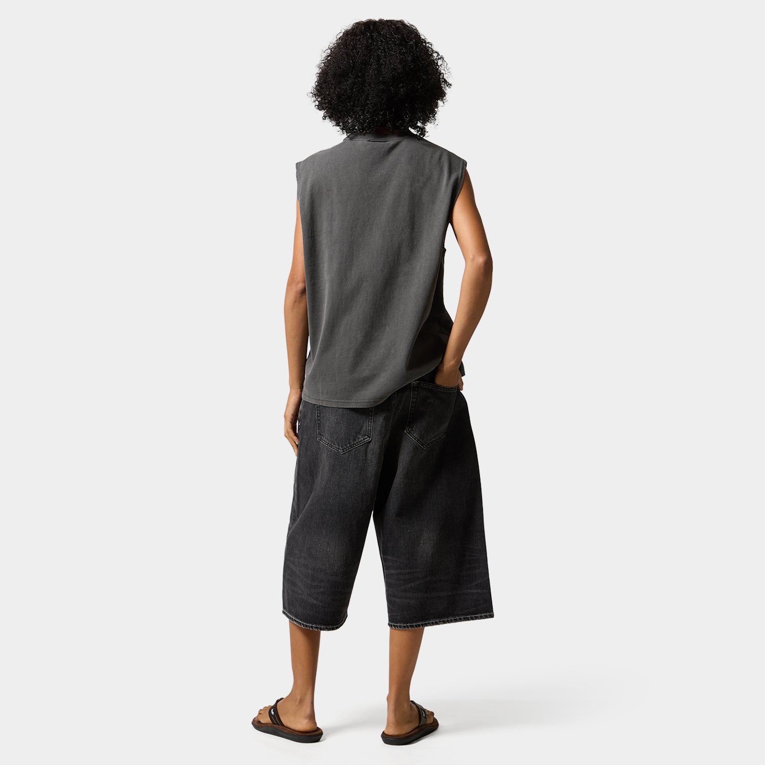 HUF (ハフ) Worldwide JP /TOPS & SHIRTS(トップス&シャツ)/ huf eightynine SLEEVELESS TOP商品 / CREAM