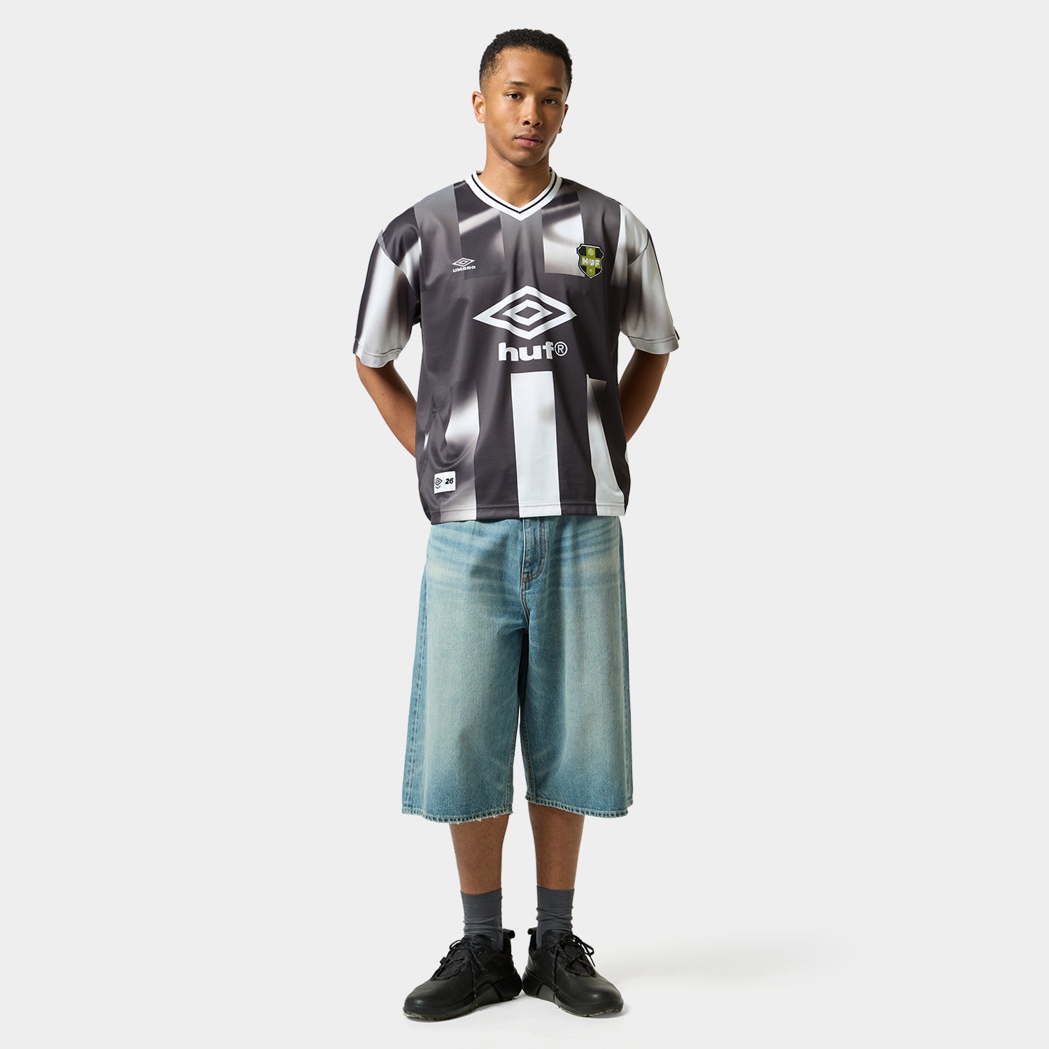 HUF (ハフ) Worldwide JP /TOPS & SHIRTS(トップス&シャツ)/ HUF X UMBRO STRIPE JERSEY商品 / BLACK