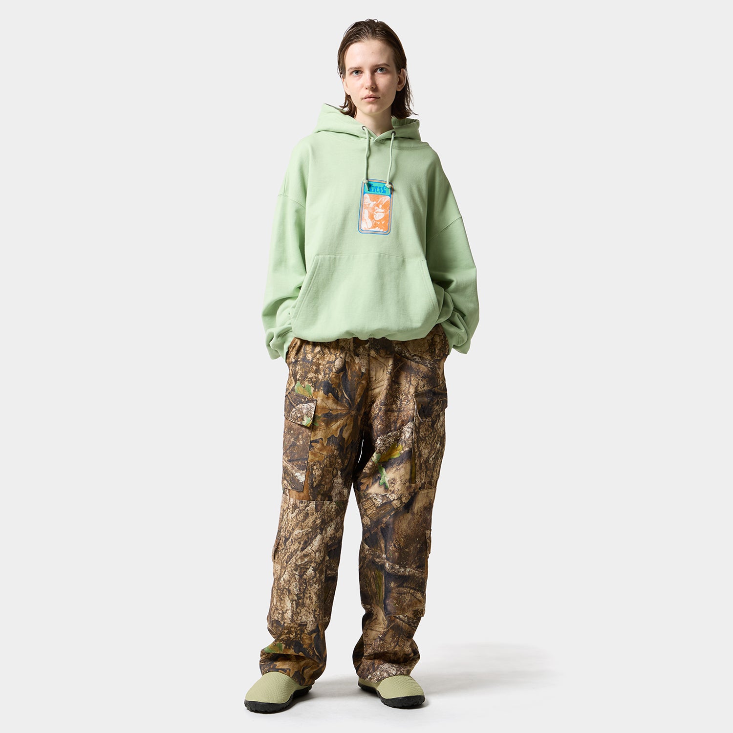 HUF (ハフ) Worldwide JP /HOODIES(パーカー)/ BACKSTREET ANGELS HOODIE商品 / BLACK