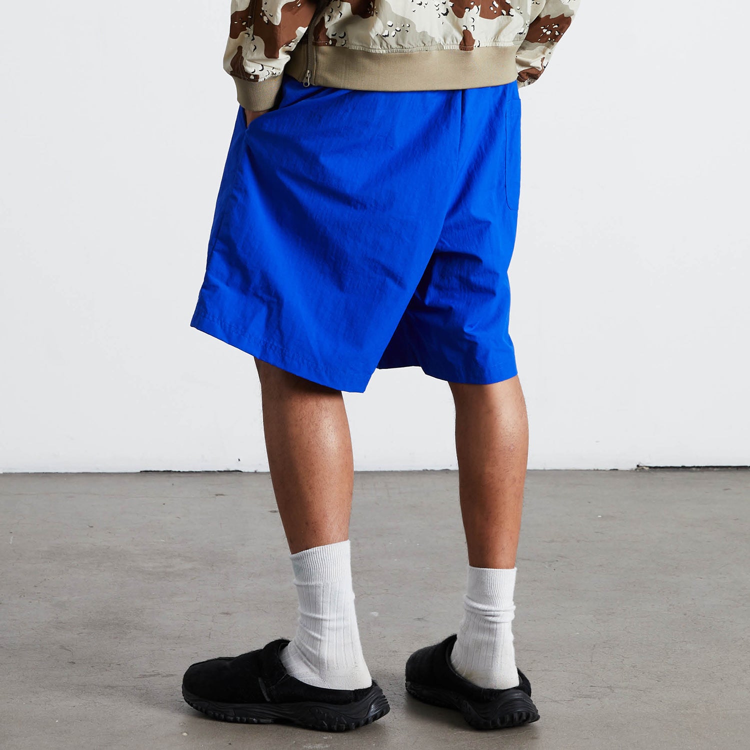 HUF (ハフ) Worldwide JP /SHORTS(ショーツ)/ 89 EASY SHORT商品 / BLACK