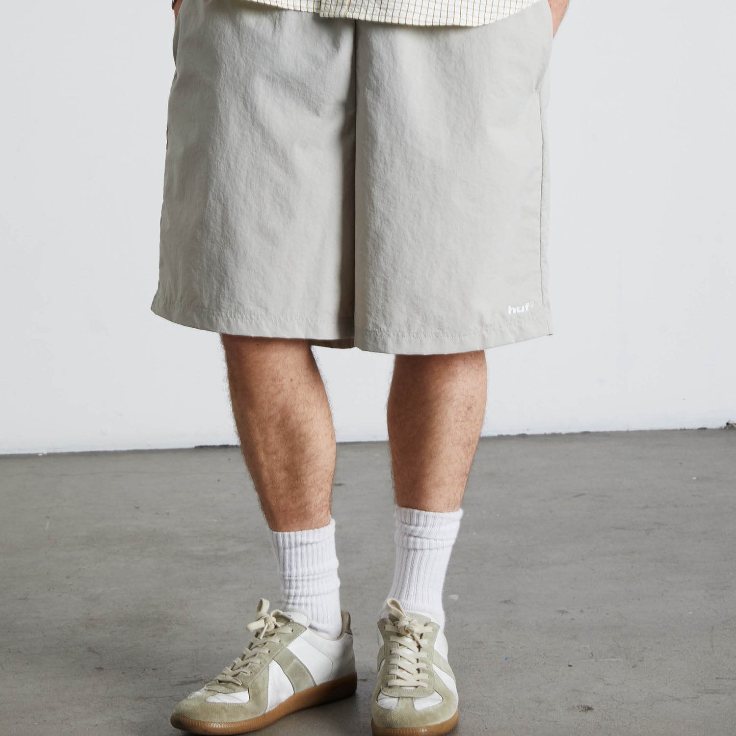 HUF (ハフ) Worldwide JP /SHORTS(ショーツ)/ 89 EASY SHORT商品 / BLACK