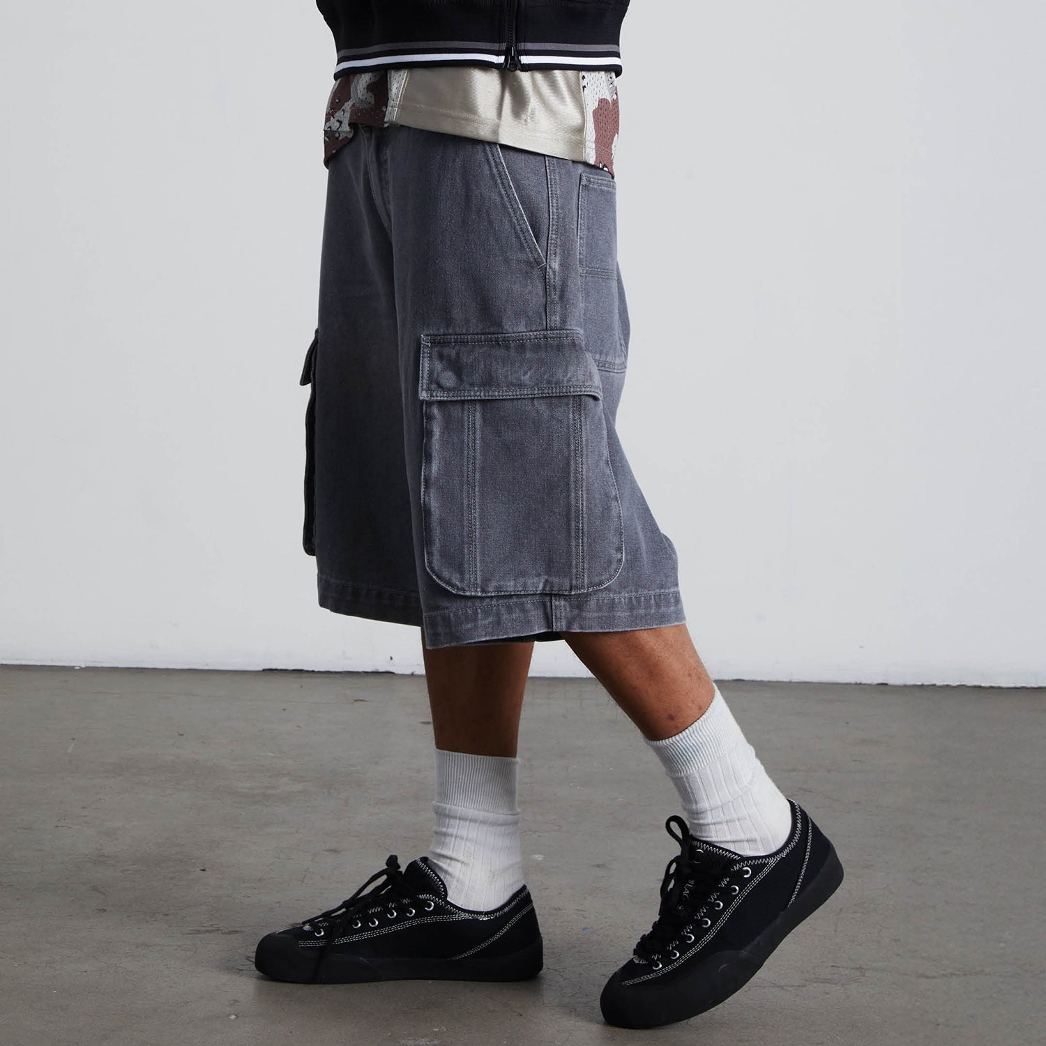 HUF (ハフ) Worldwide JP /SHORTS(ショーツ)/ OVAL DENIM CARGO SHORT商品 / INDIGO