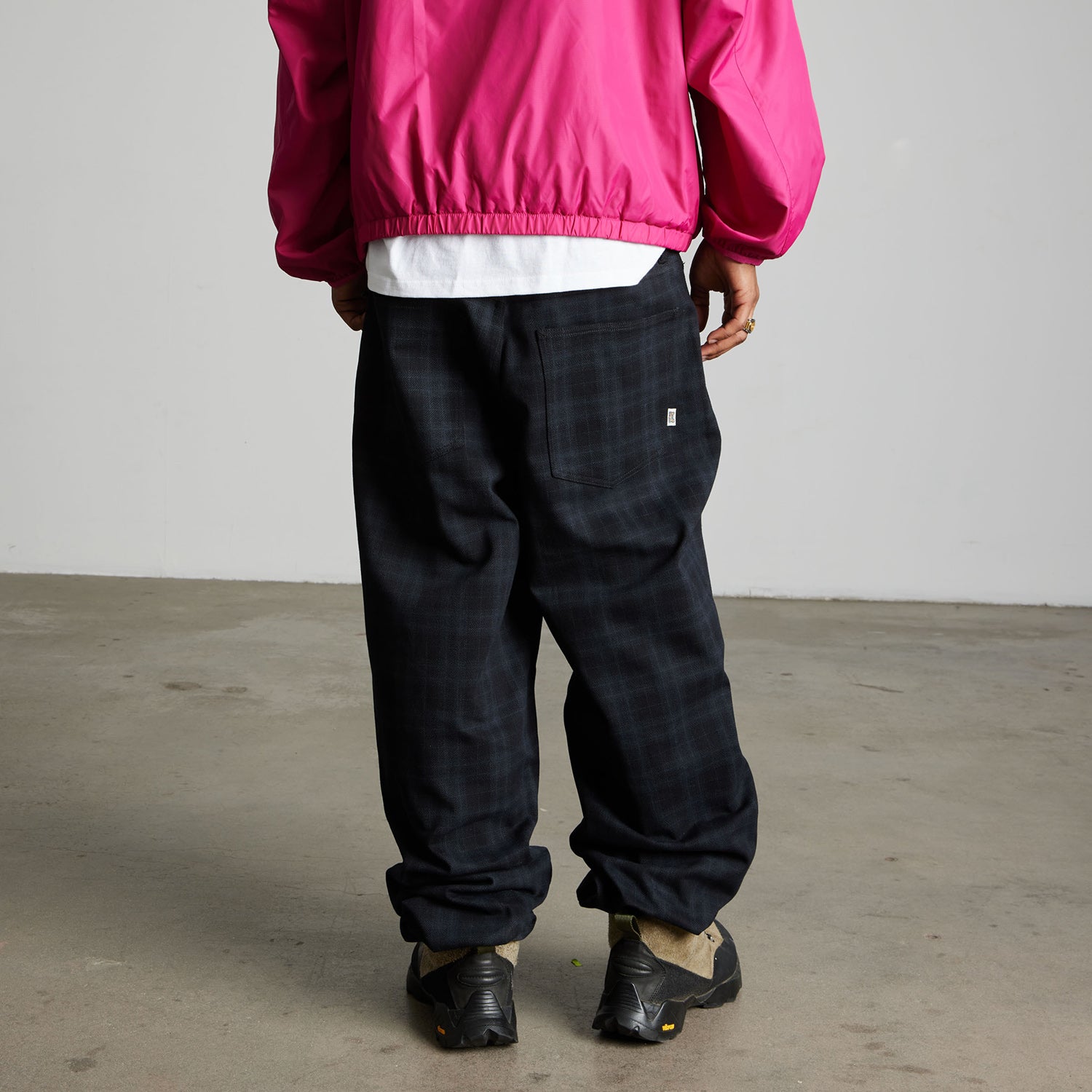 HUF (ハフ) Worldwide JP /PANTS(パンツ)/ CROMER PLAID PANT商品 / BLACK