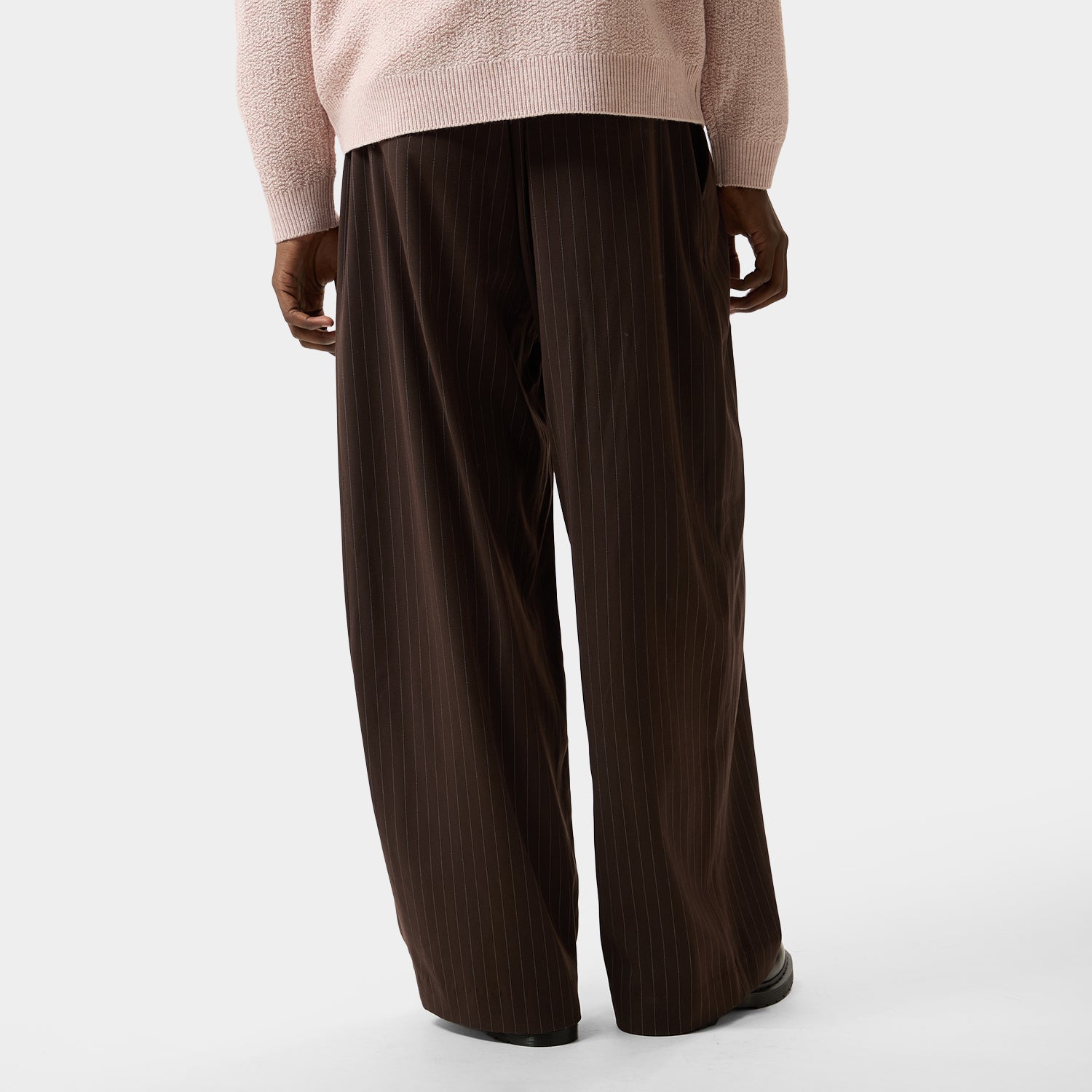 HUF (ハフ) Worldwide JP /PANTS(パンツ)/ STRIPE TWO TUCK TROUSER商品 / NAVY