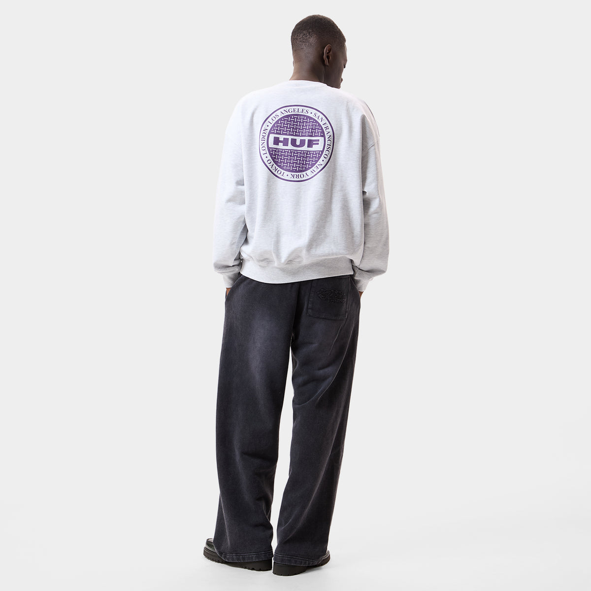HUF (ハフ) Worldwide JP /PANTS(パンツ)/ INTERNATIONAL LUXURY FLEECE PANT商品 / NAVY