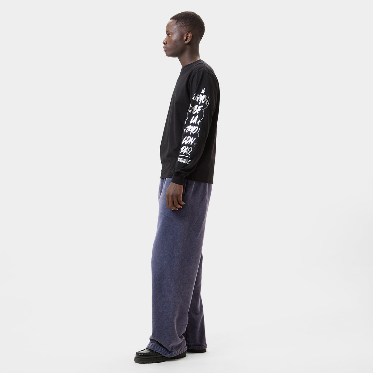HUF (ハフ) Worldwide JP /PANTS(パンツ)/ INTERNATIONAL LUXURY FLEECE PANT商品 / NAVY