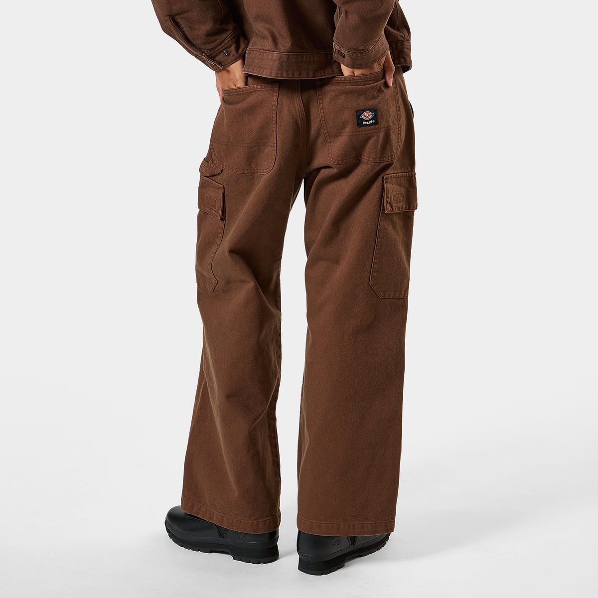 HUF (ハフ) Worldwide JP /PANTS(パンツ)/ huf® x Dickies® CARGO UTILITY PANT商品 / BROWN