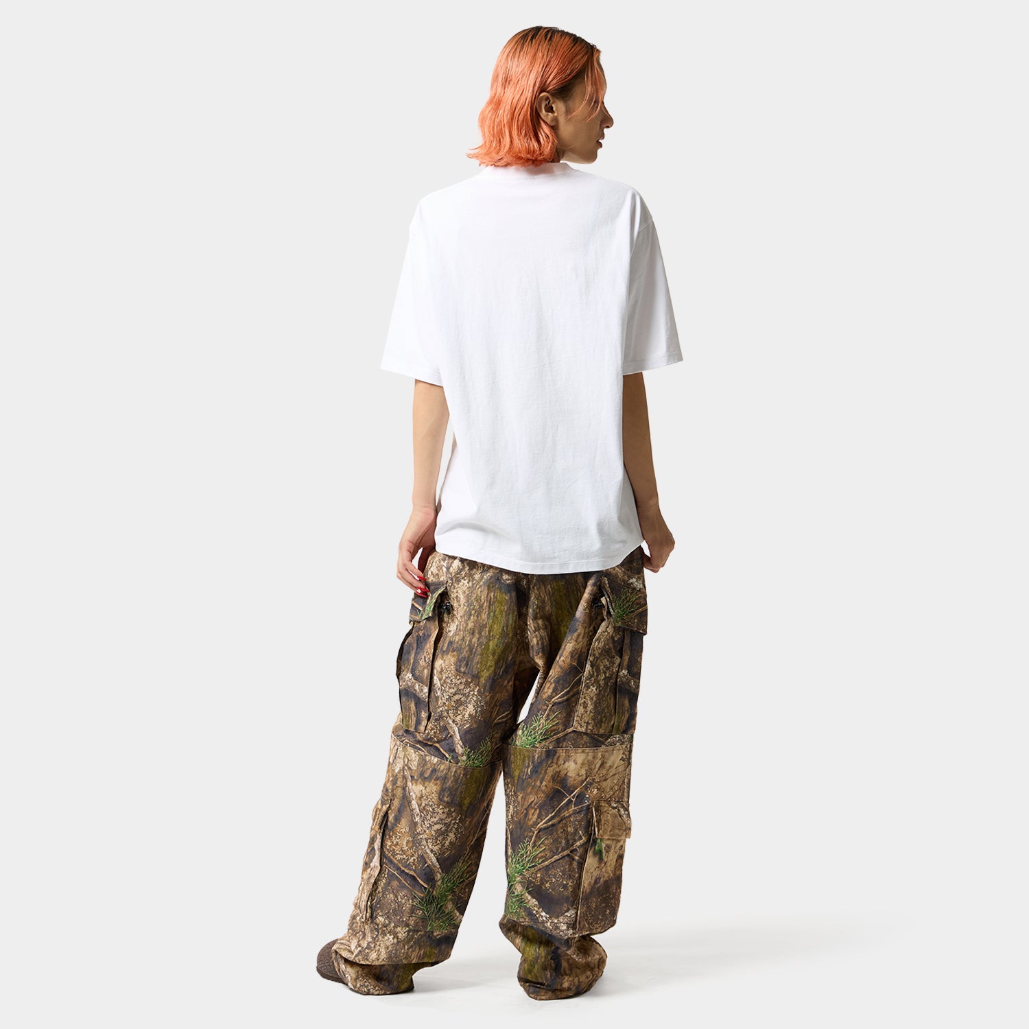 HUF (ハフ) Worldwide JP /T-SHIRTS(Tシャツ)/ H DOT TEE商品 / BLACK