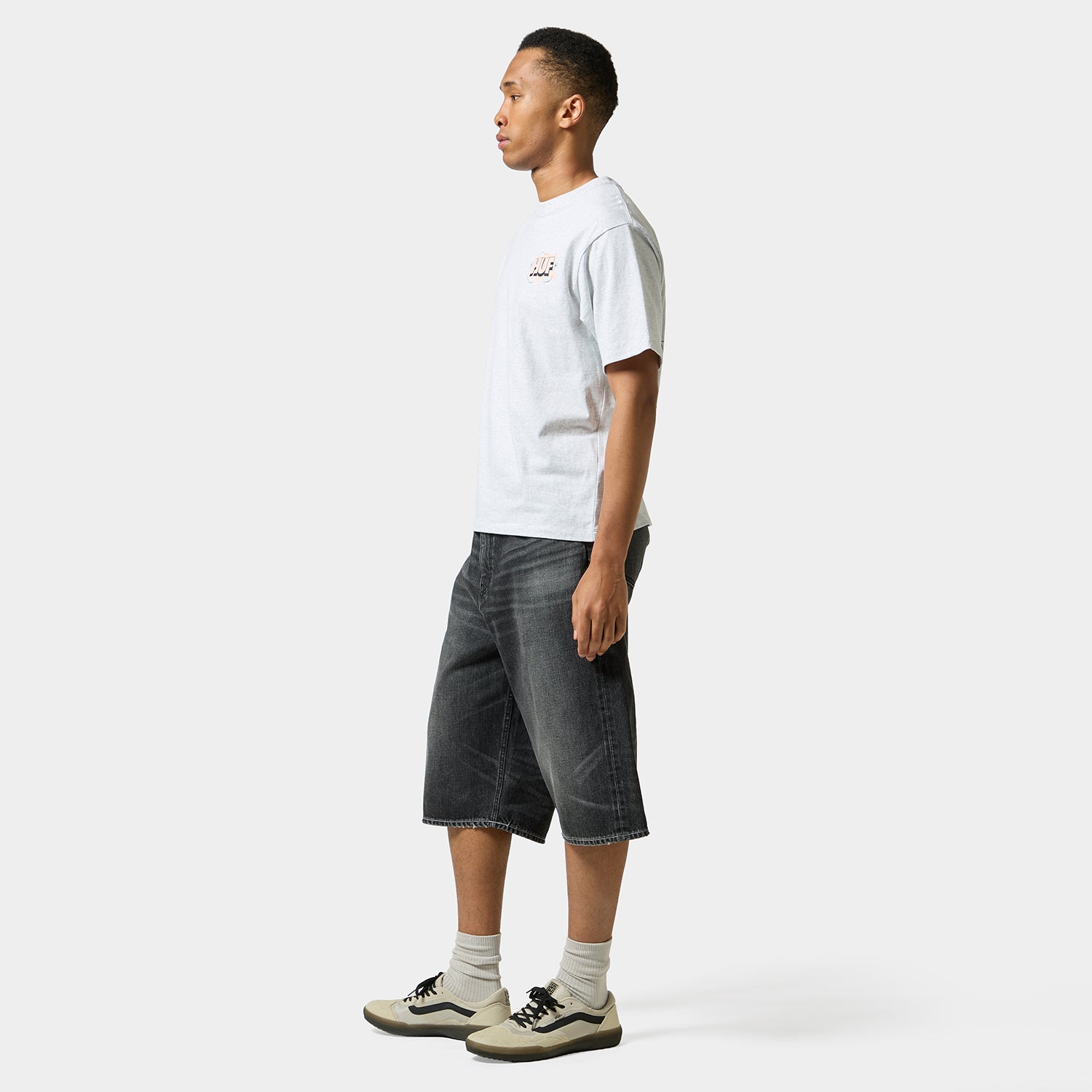 HUF (ハフ) Worldwide JP /T-SHIRTS(Tシャツ)/ YADAMEAN TEE商品 / ASH GREY