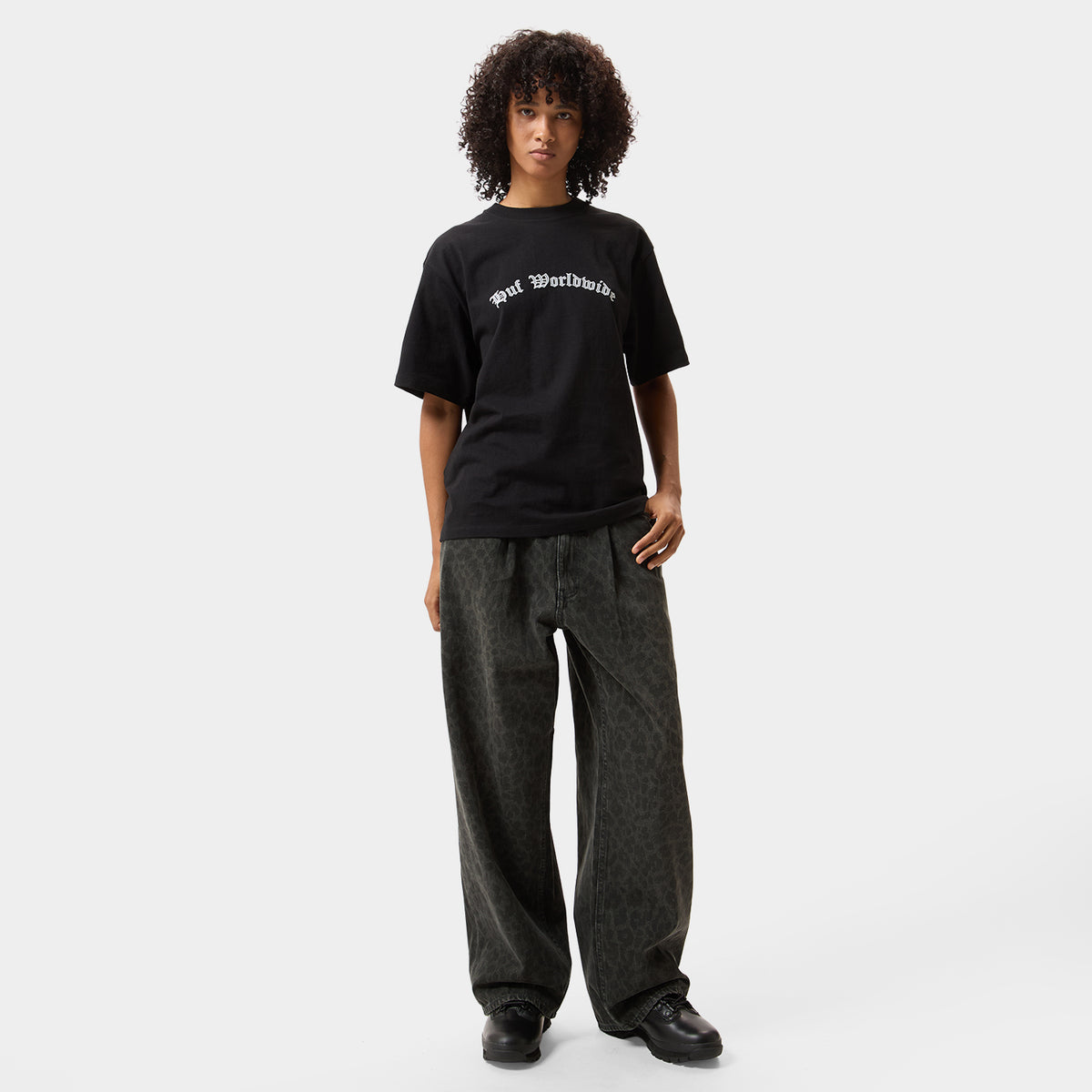 HUF (ハフ) Worldwide JP /T-SHIRTS(Tシャツ)/ OLYMPIA TEE商品 / BLACK