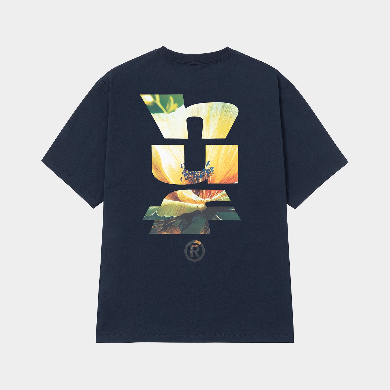 HUF (ハフ) Worldwide JP /T-SHIRTS(Tシャツ)/ KNOCKOUT FLOWER TEE商品 / NAVY