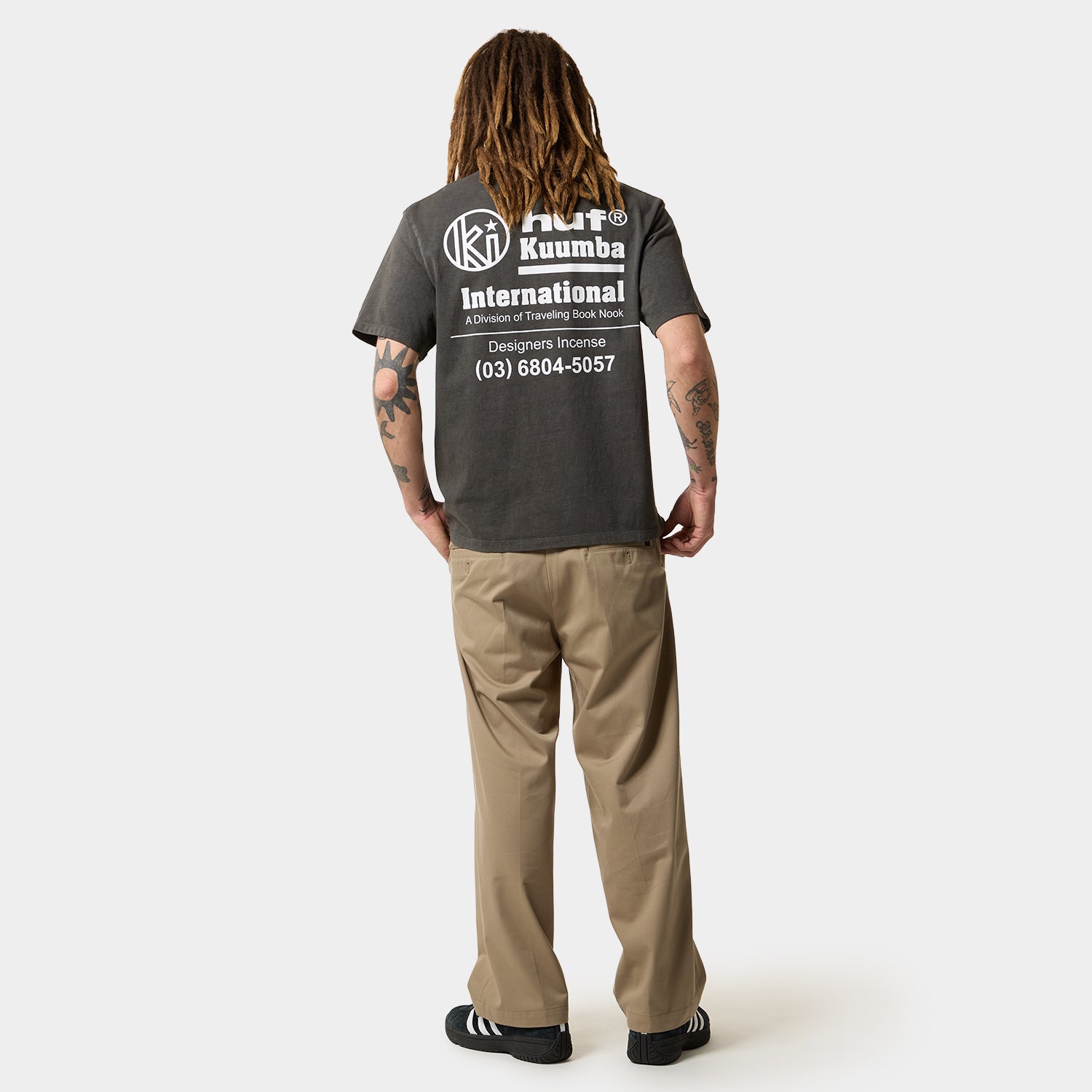 HUF (ハフ) Worldwide JP /T-SHIRTS(Tシャツ)/ HUF X KUUMBA INTERNATIONAL KUUMBA TEE商品 / WASHED BLACK