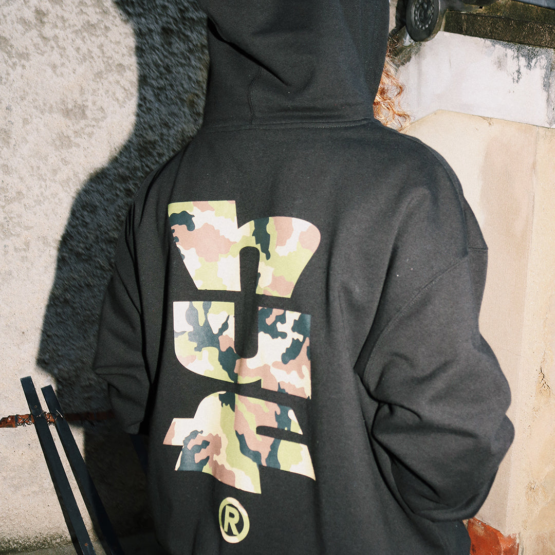WINTER GRAPHIC FLEECE
