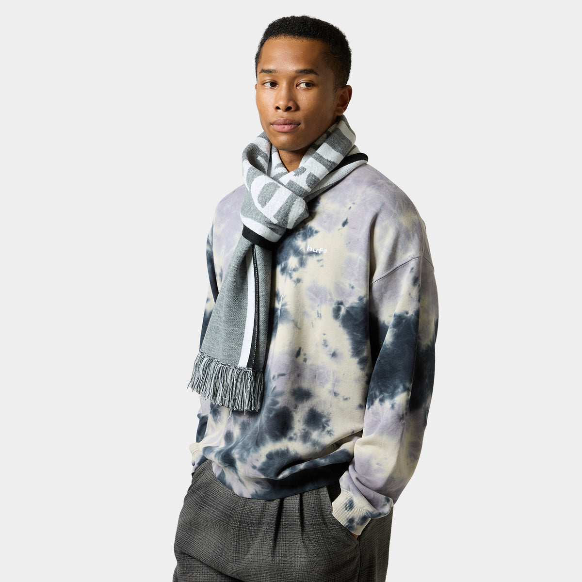 HUF WORLDWIDE SCARF｜OTHERS（その他アクセサリー）｜【公式通販 HUF 