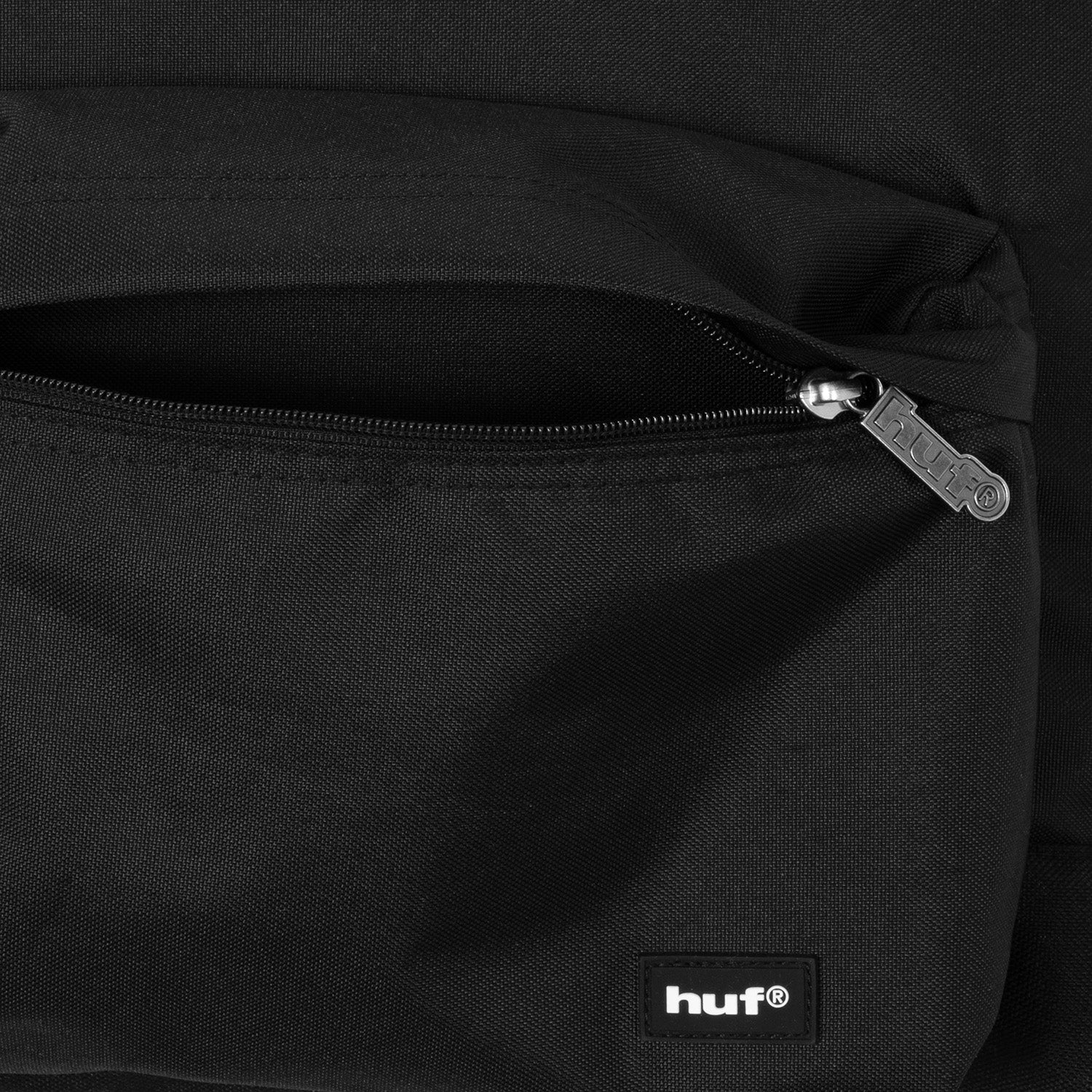 HUF (ハフ) Worldwide JP /BAGS（バッグ）/ HUF eightynine DAYPACK商品 / BLACK