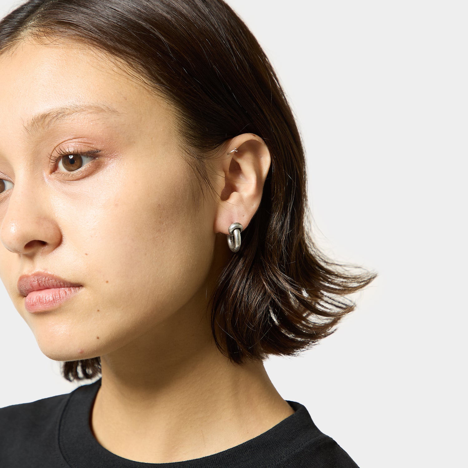 BUTTON UP HOOP PIERCE｜JEWELRY（ジュエリー）｜【公式通販 HUF】｜ハフ