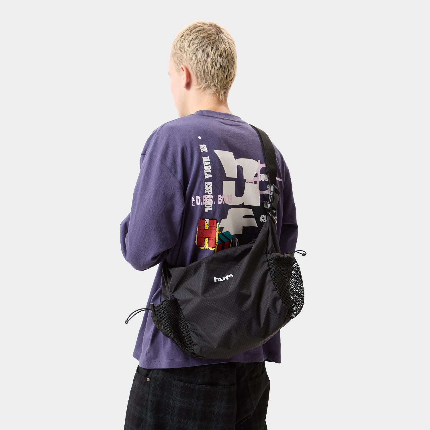 HUF (ハフ) Worldwide JP /BAGS（バッグ）/ huf eightynine MID SHOULDER BAG商品 / BLACK