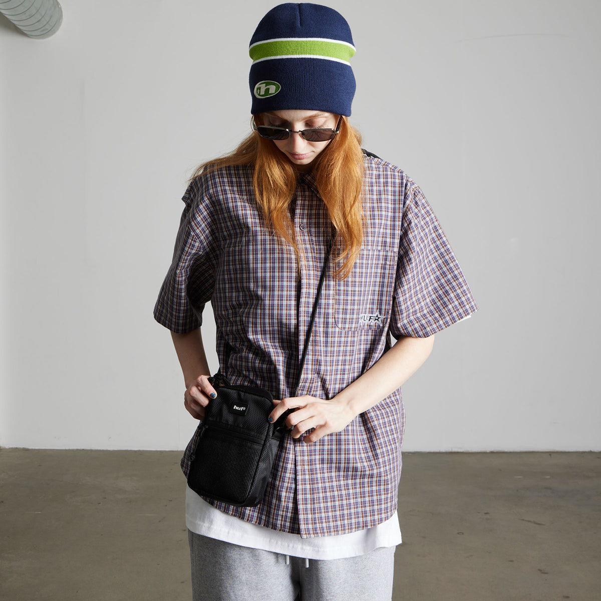 HUF (ハフ) Worldwide JP /HATS & BEANIES（ハット&ビーニー）/ FREQUENCY SKULL BEANIE商品 / NAVY