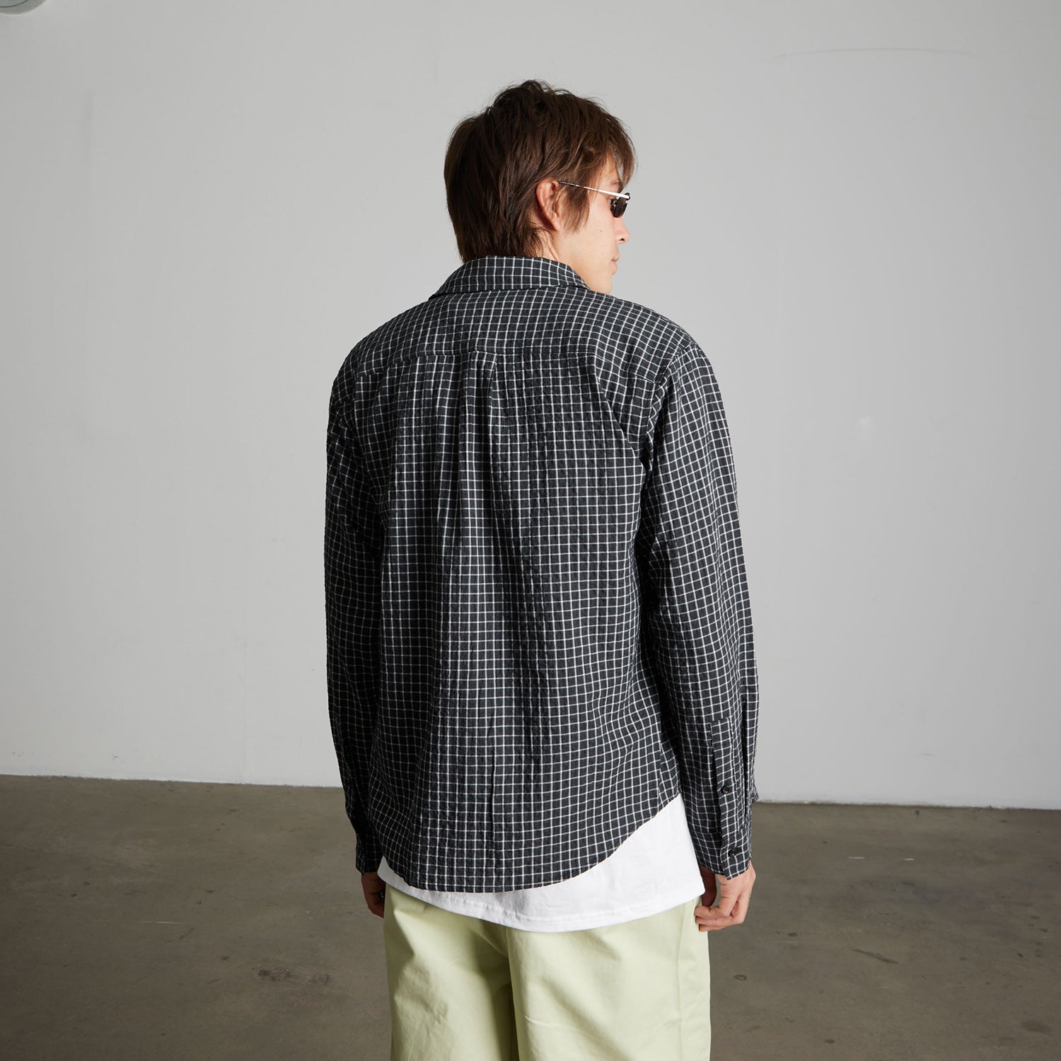 HUF (ハフ) Worldwide JP /TOPS & SHIRTS（トップス&シャツ）/ MEGABLAST LS WOVEN TOP商品 / BLACK