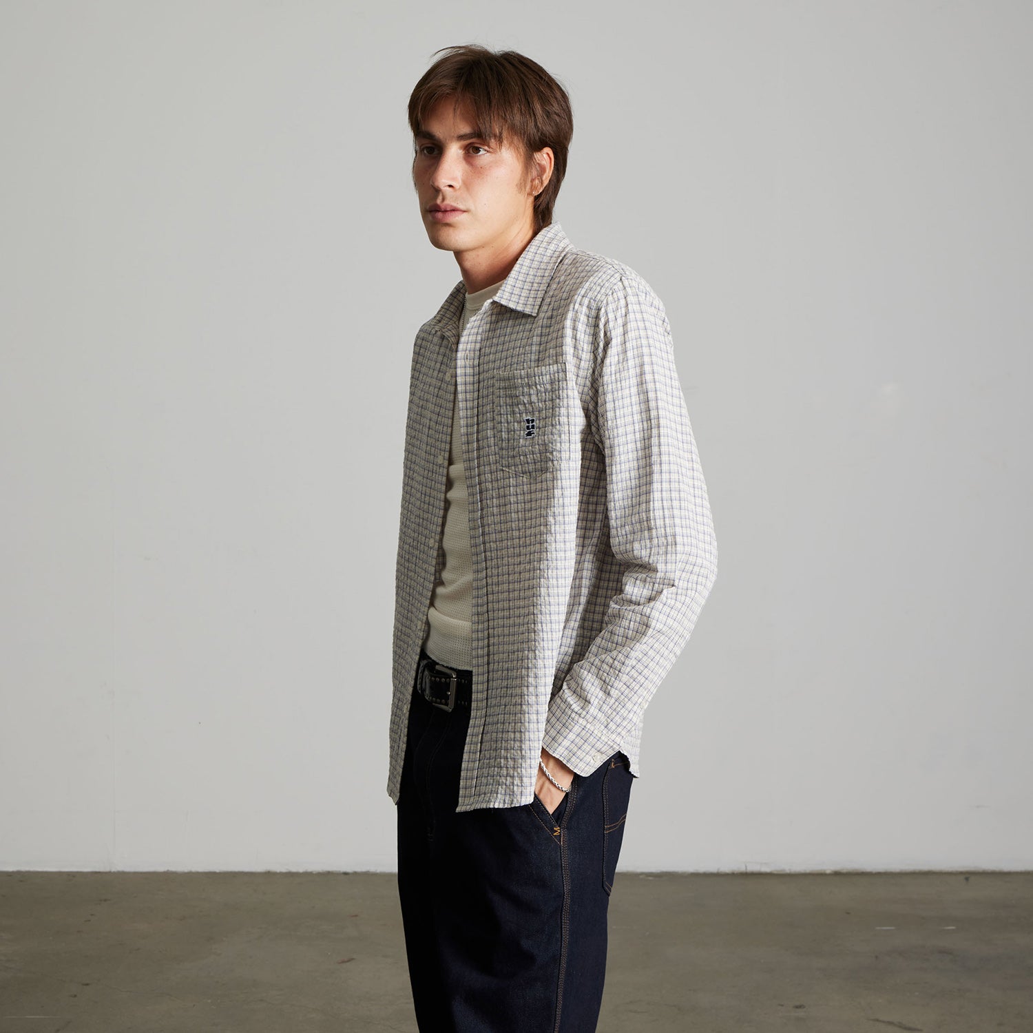 HUF (ハフ) Worldwide JP /TOPS & SHIRTS（トップス&シャツ）/ MEGABLAST LS WOVEN TOP商品 / BLACK