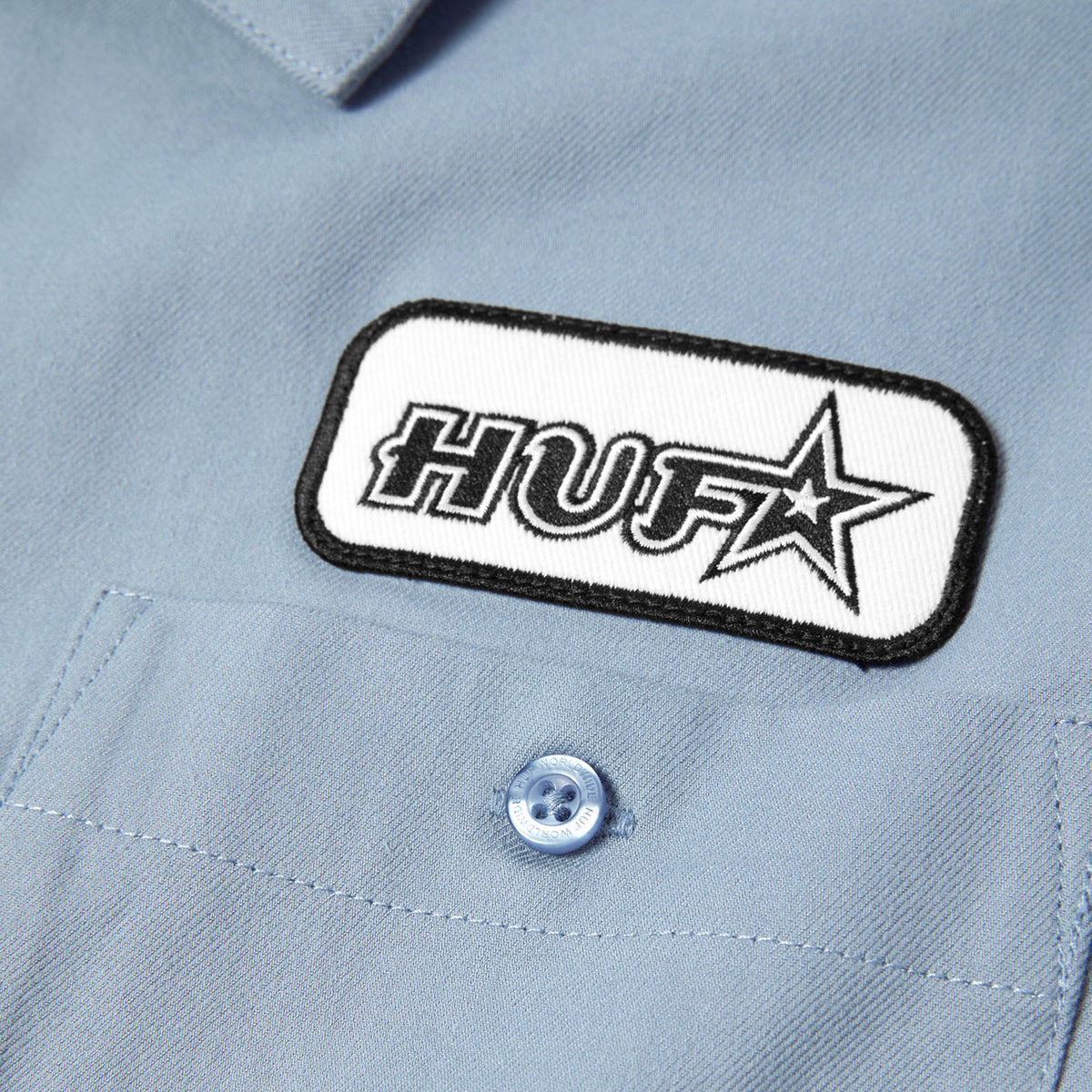 HUF (ハフ) Worldwide JP /TOPS & SHIRTS（トップス&シャツ）/ SHADOWS LS WORK SHIRT商品 / LIGHT BLUE