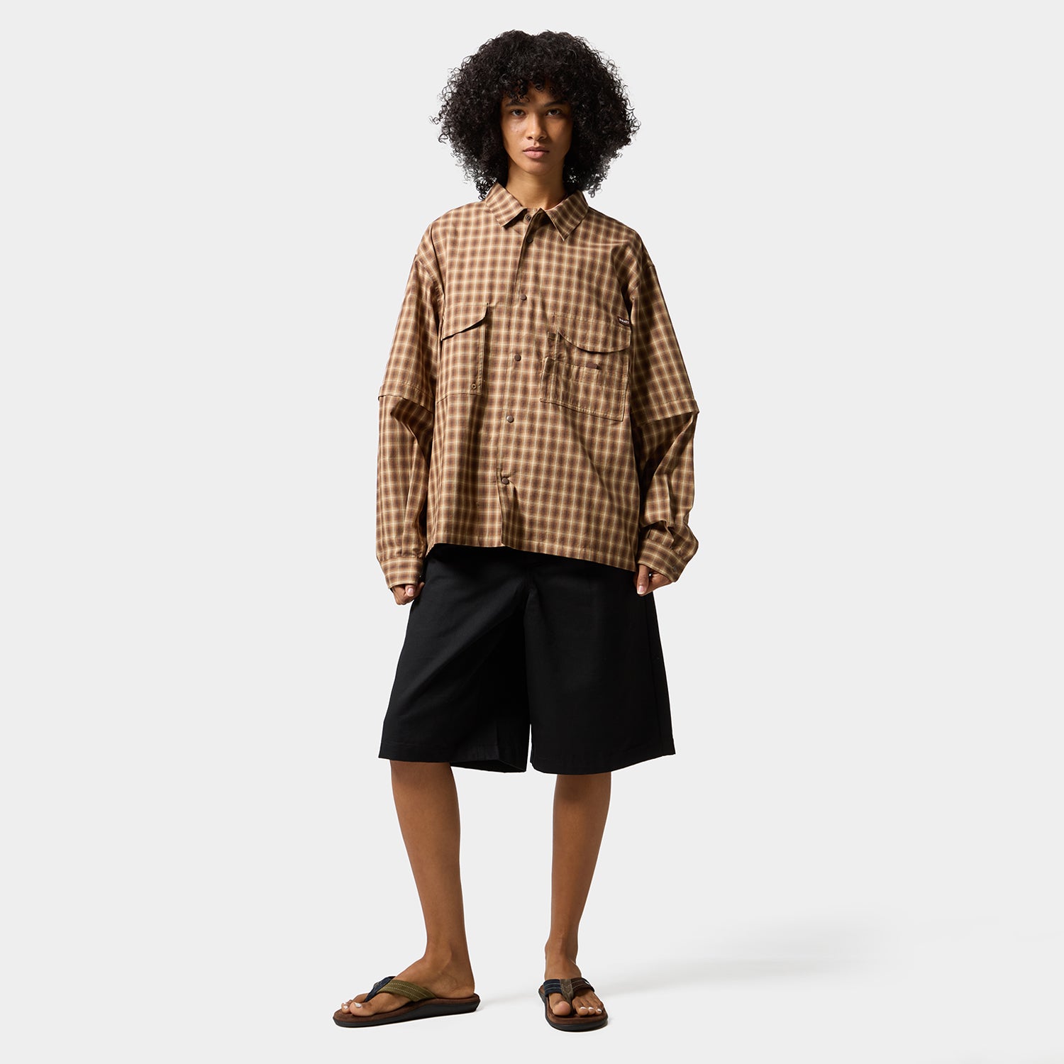 HUF (ハフ) Worldwide JP /TOPS & SHIRTS（トップス&シャツ）/ AIR FLOW CONVERTIBLE LS SHIRT商品 / BROWN