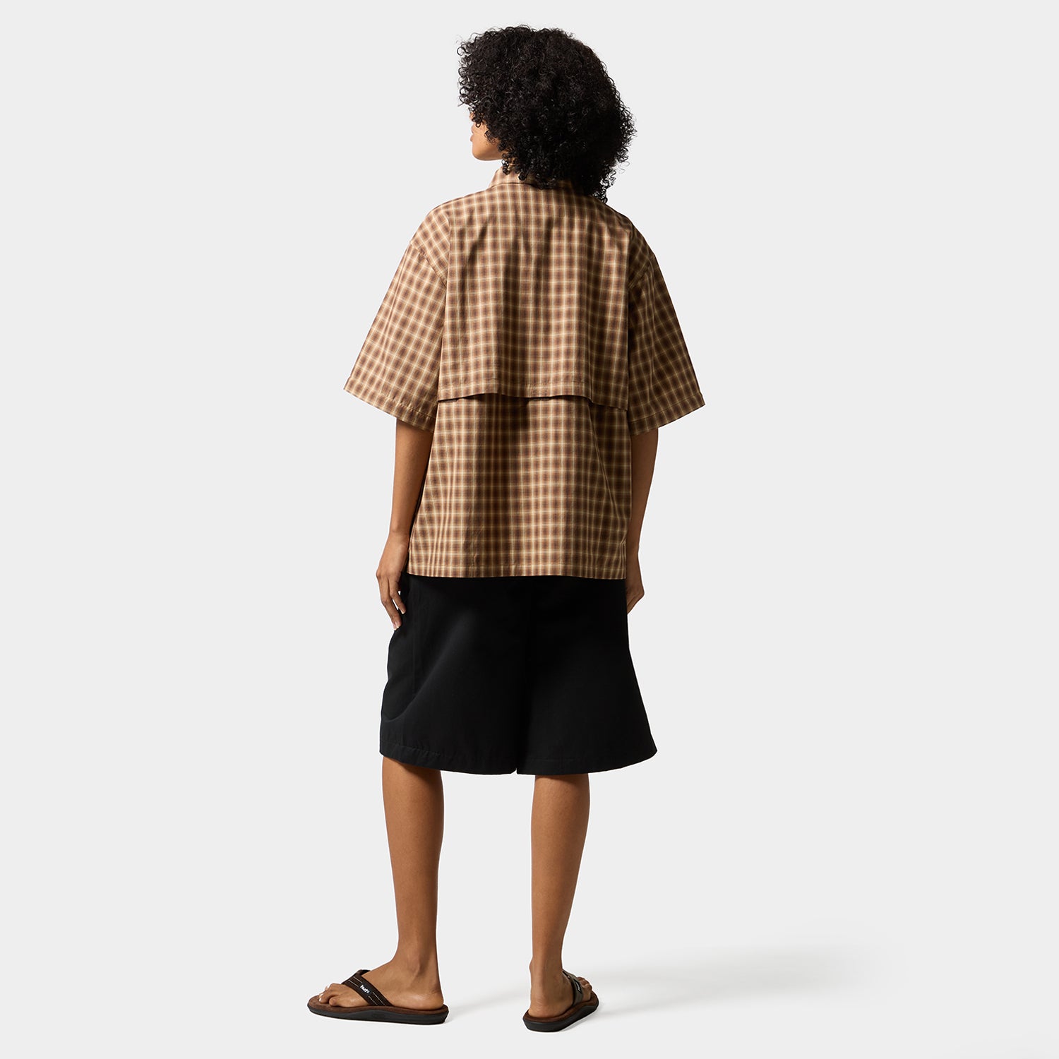 HUF (ハフ) Worldwide JP /TOPS & SHIRTS（トップス&シャツ）/ AIR FLOW CONVERTIBLE LS SHIRT商品 / BROWN