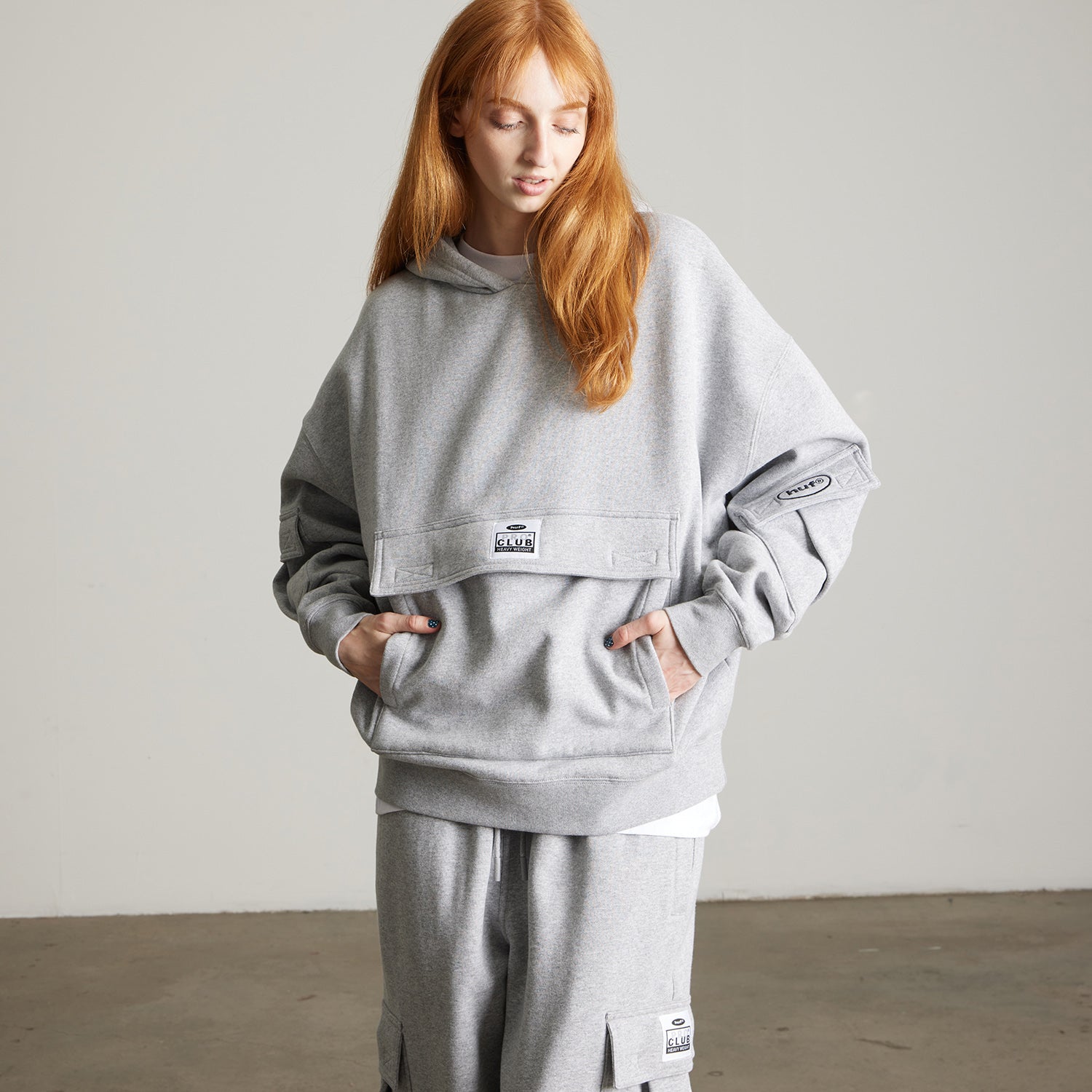 HUF (ハフ) Worldwide JP /HOODIES（パーカー）/ HUF X PROCLUB MULTI POCKET HOODIE商品 / BLACK