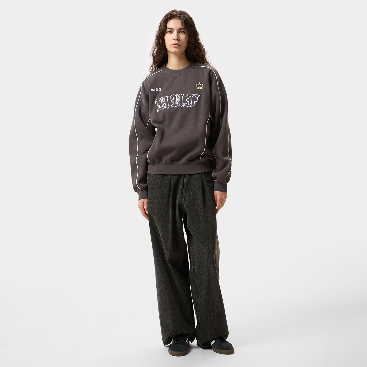 HUF (ハフ) Worldwide JP /SWEATSHIRTS（スウェットシャツ）/ HARD LUXE CREW商品 / BLACK