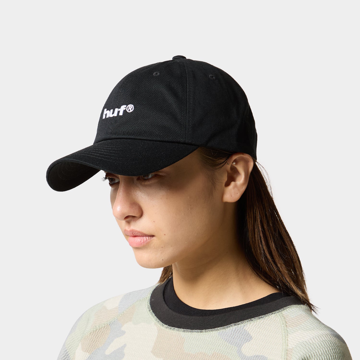 89 EMBROIDERED 6 PANEL CV HAT｜HATS ＆ BEANIES（ハット&ビーニー