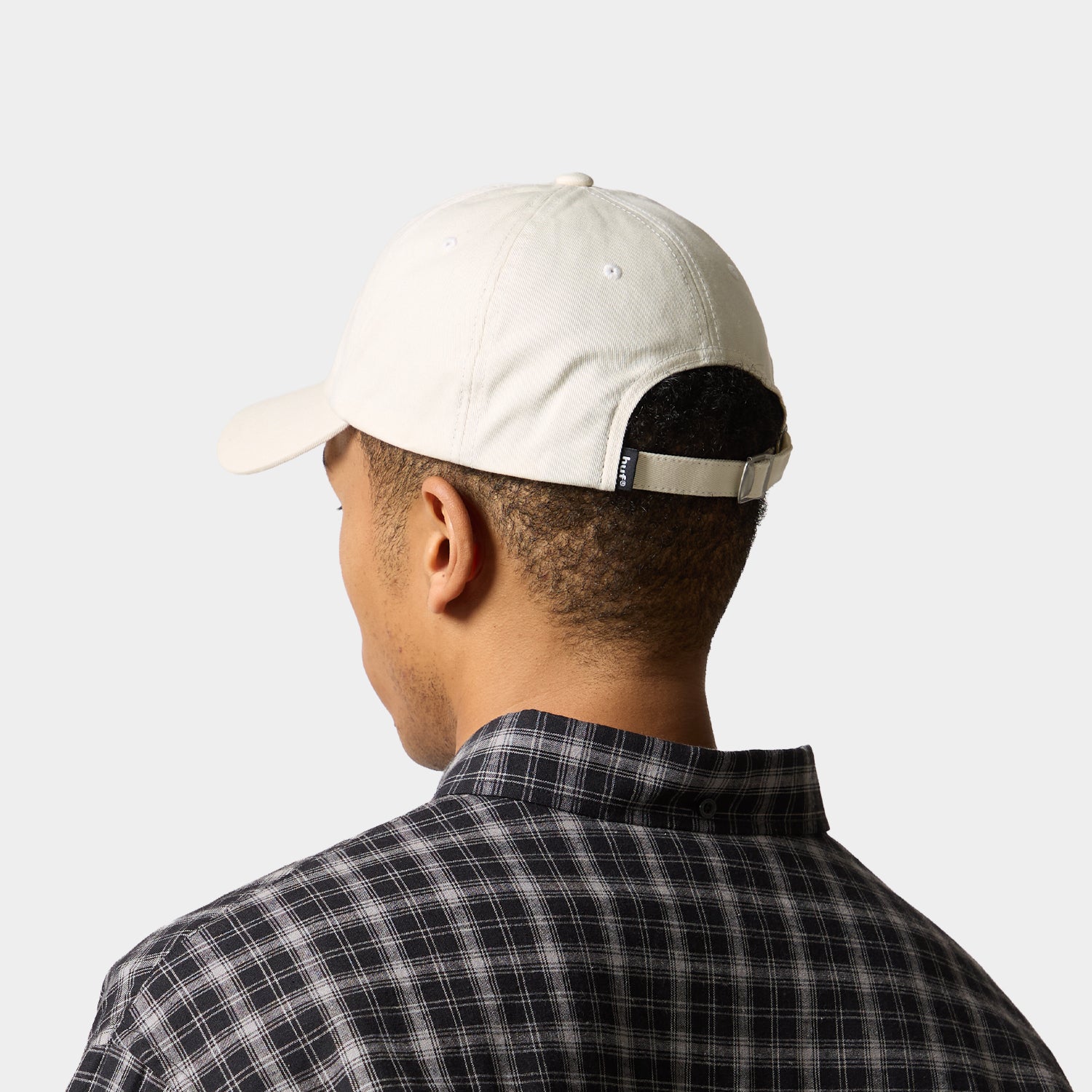 89 EMBROIDERED 6 PANEL CV HAT｜HATS ＆ BEANIES（ハット&ビーニー