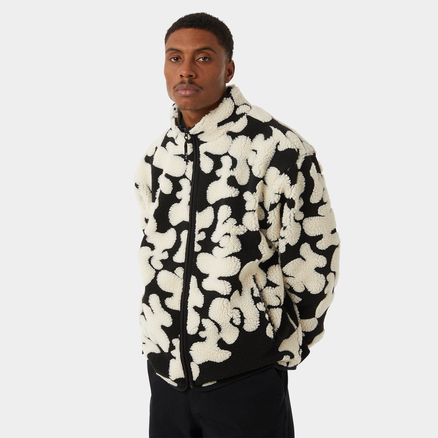 ABSTRACT HIGH PILE JACQUARD - HUF Worldwide JP
