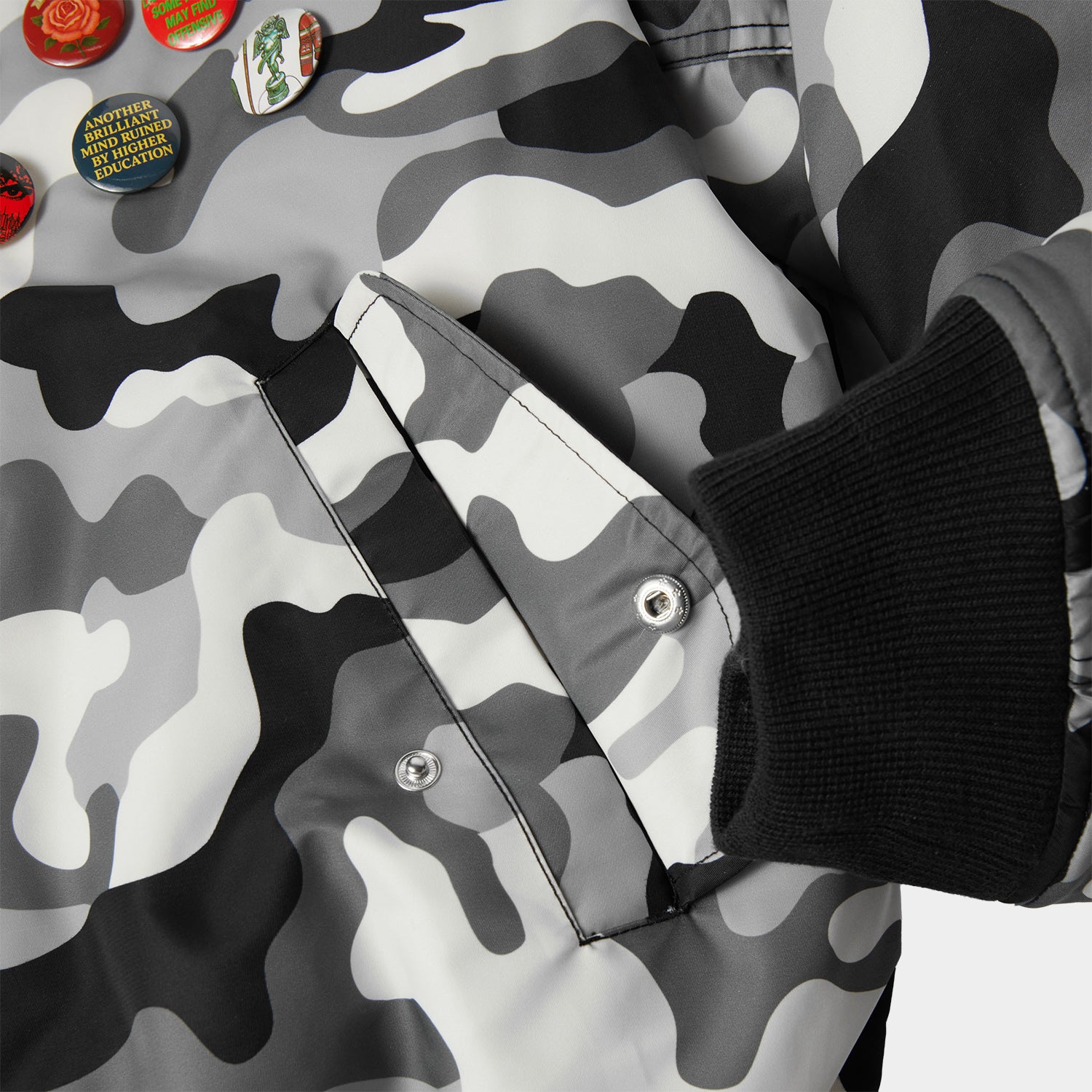 HUF (ハフ) Worldwide JP /JACKETS（ジャケット）/ OLYMPIA CAMO FLIGHT JACKET商品 / CAMO