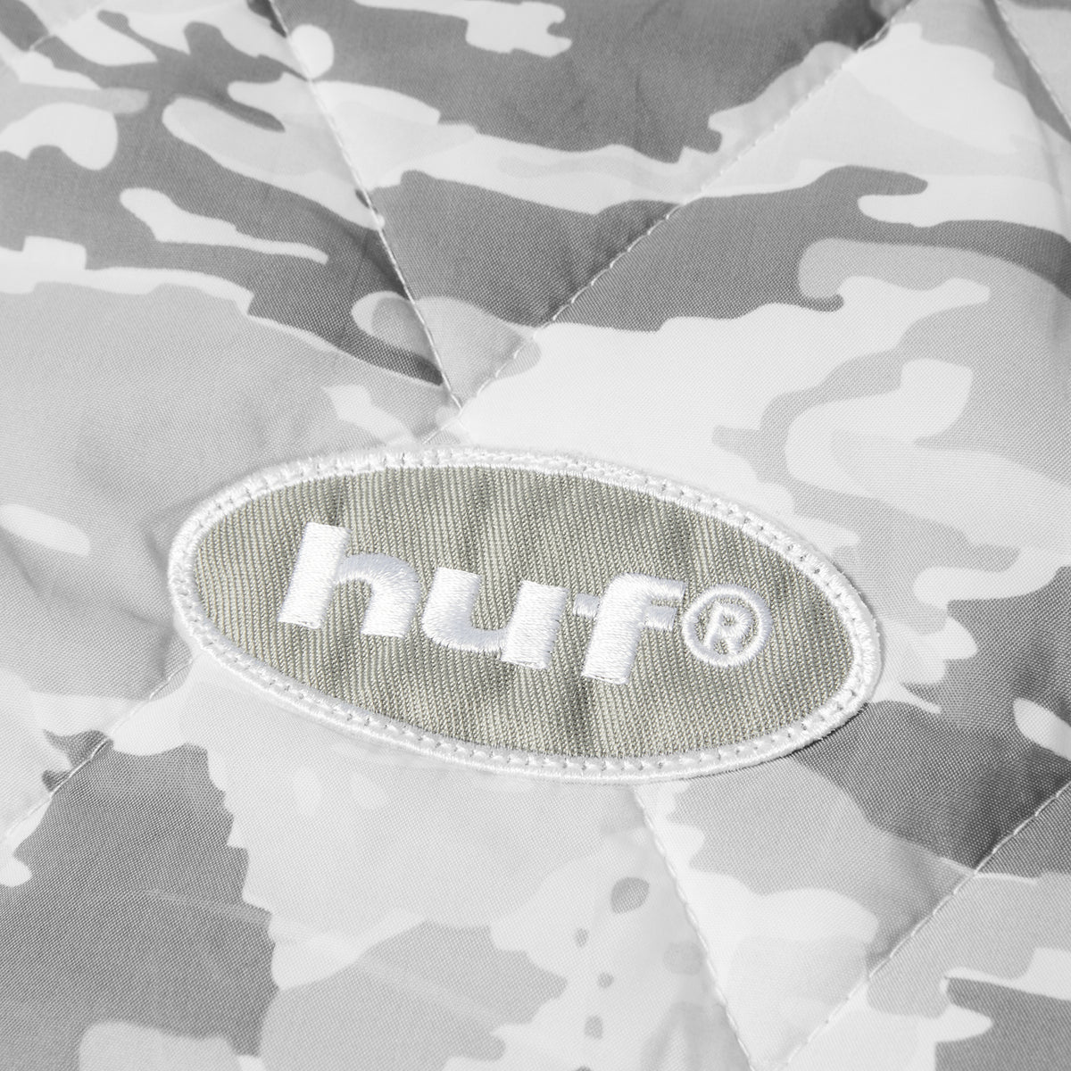 HUF (ハフ) Worldwide JP /JACKETS（ジャケット）/ VERNON CAMO LINER JACKET商品 / SNOW CAMO